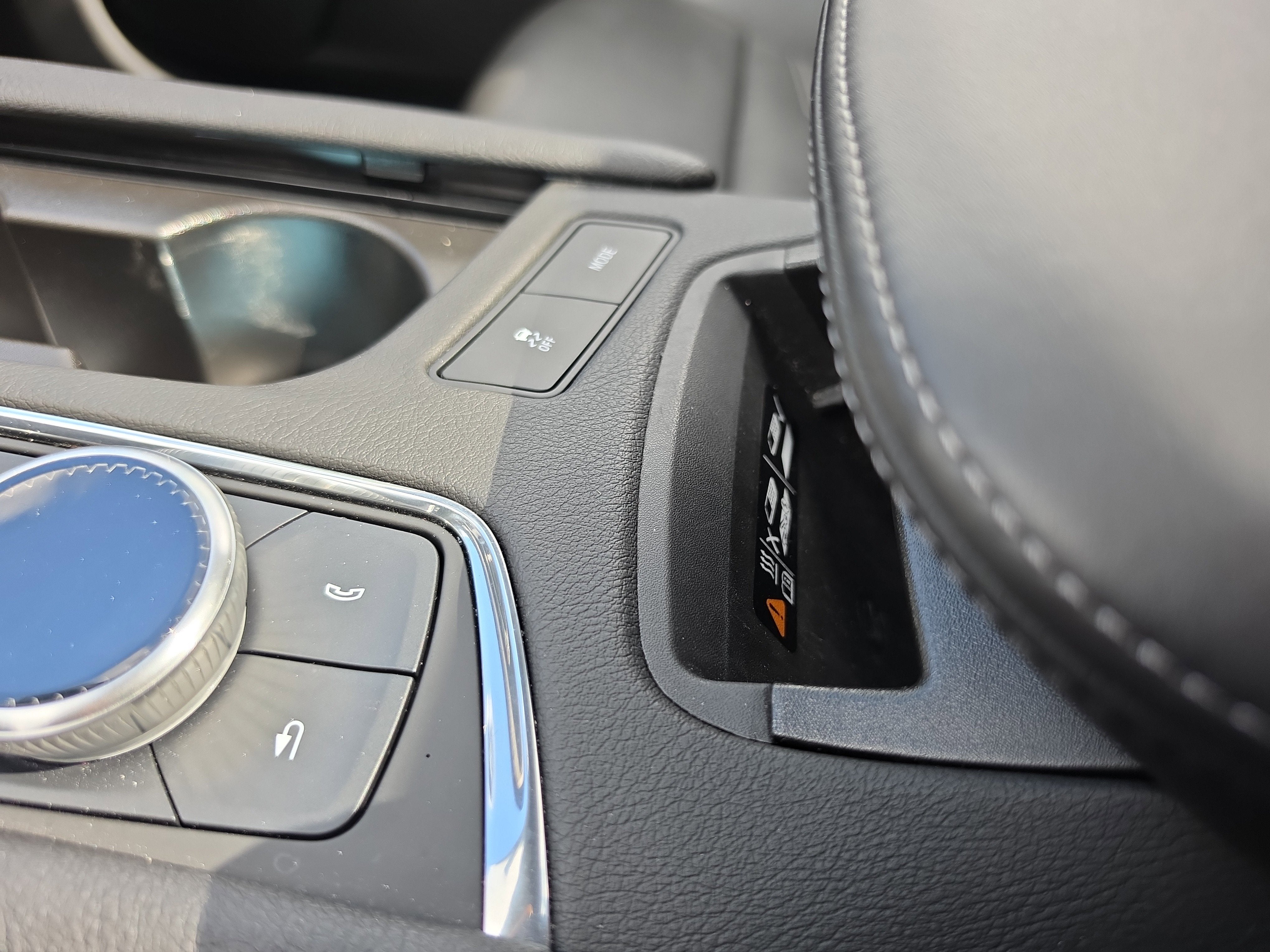 2023 Cadillac XT6 Sport