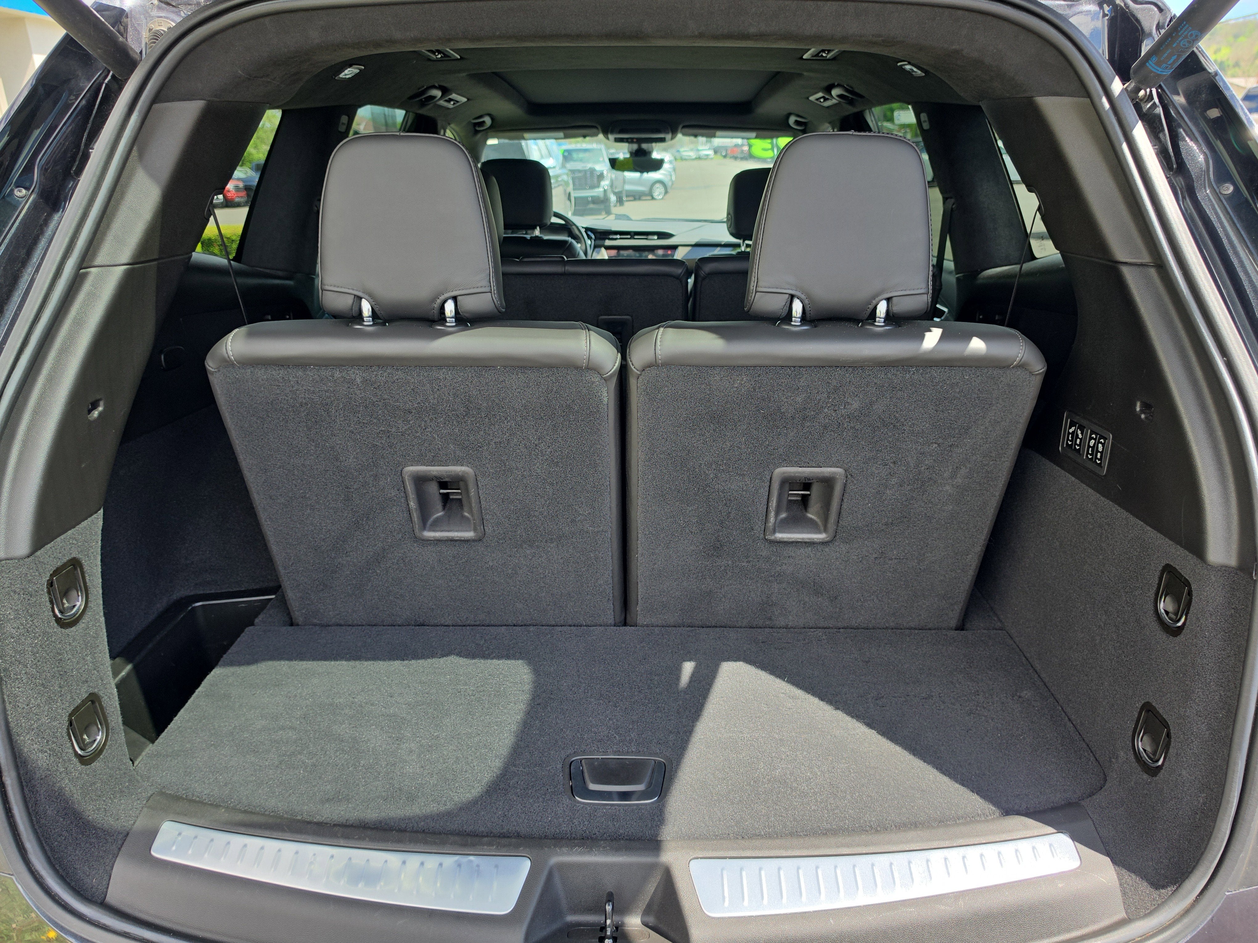 2023 Cadillac XT6 Sport