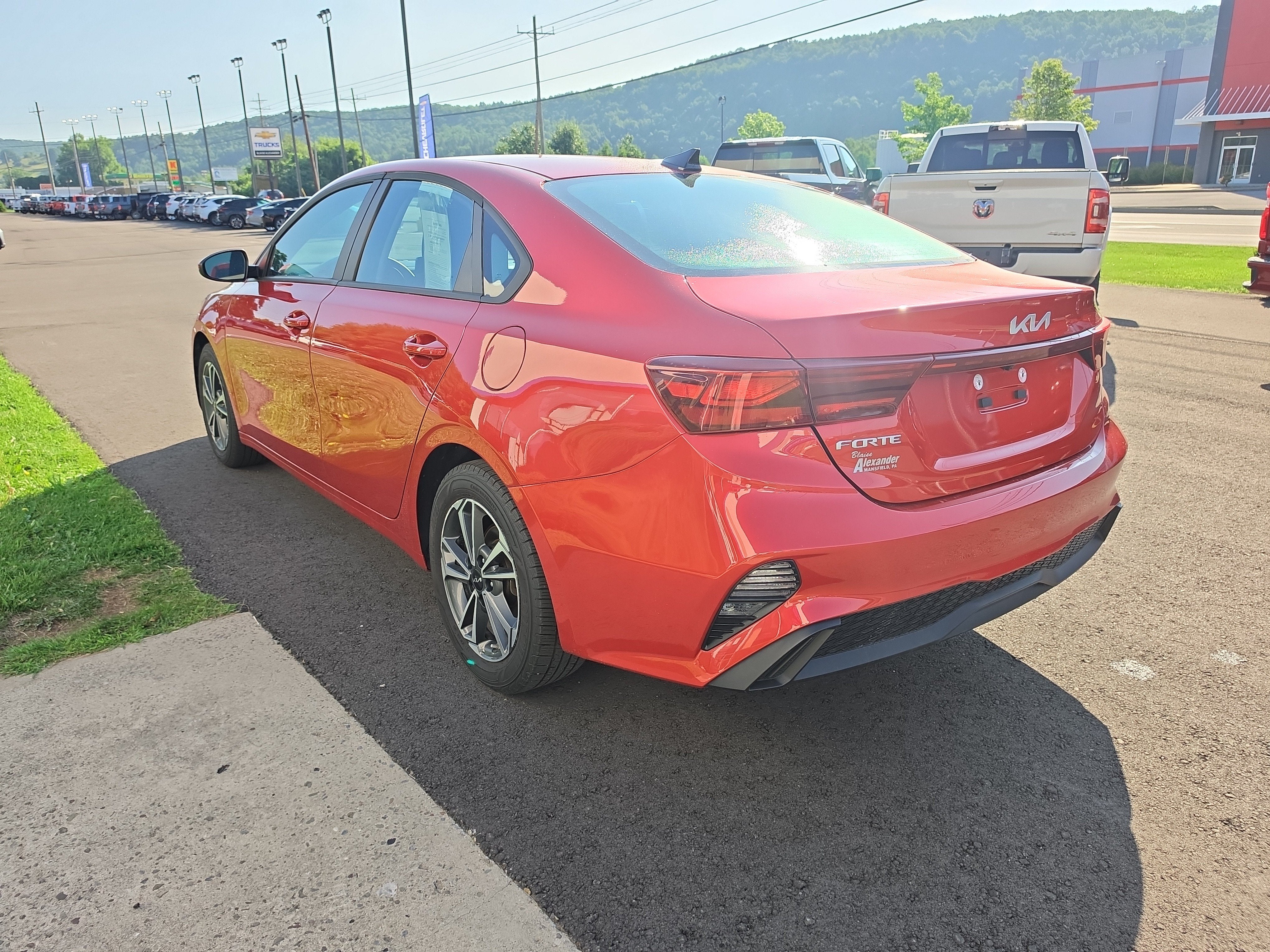 2023 Kia Forte LXS