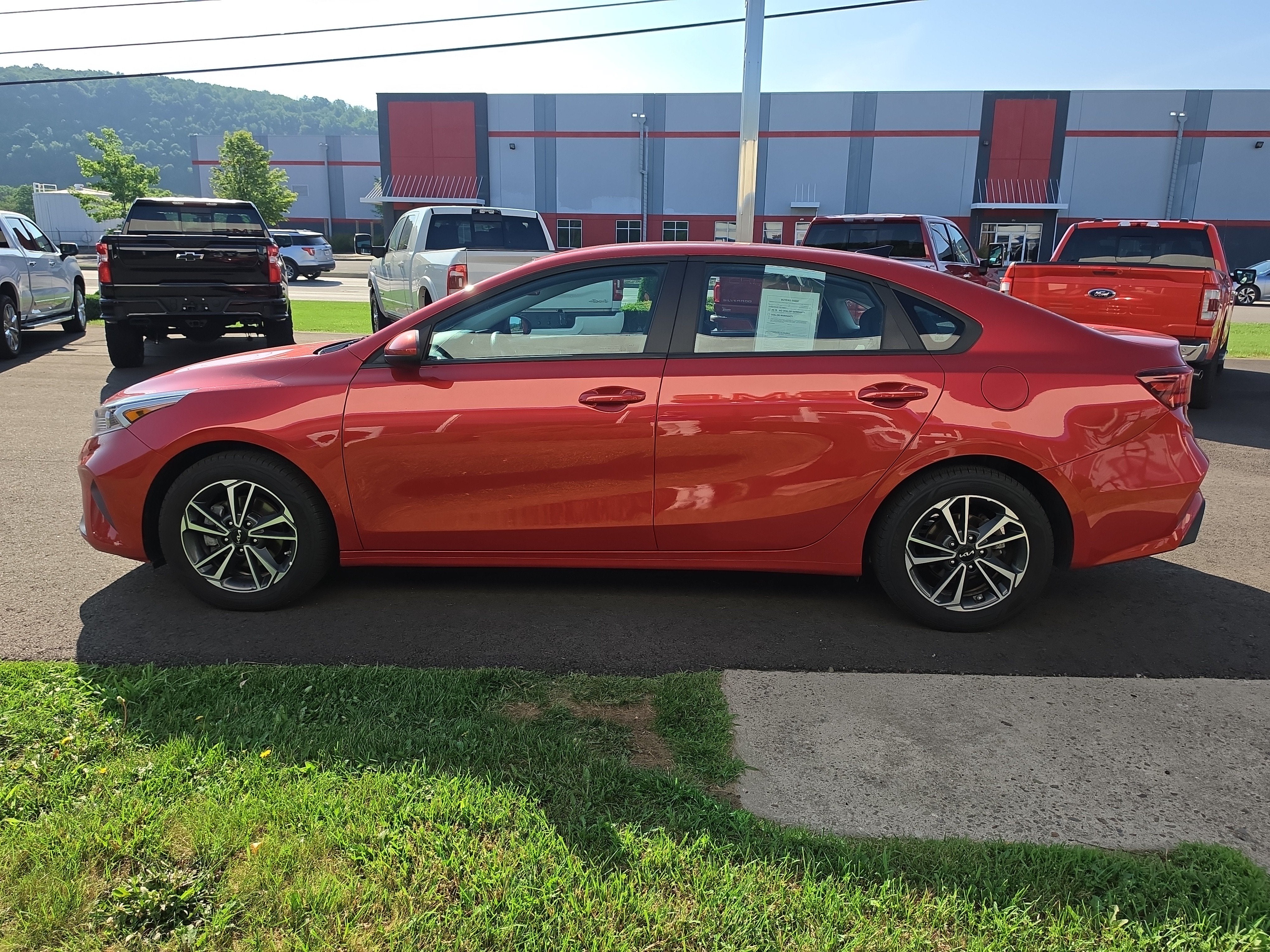 2023 Kia Forte LXS