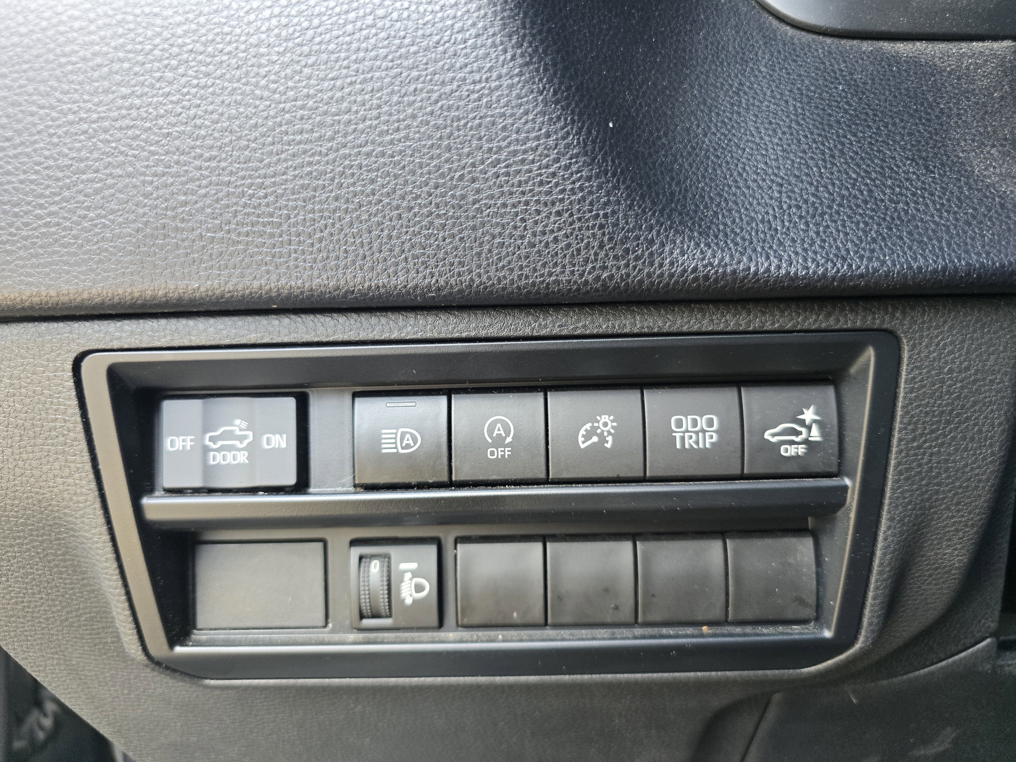 2023 Toyota Tundra 4WD SR5