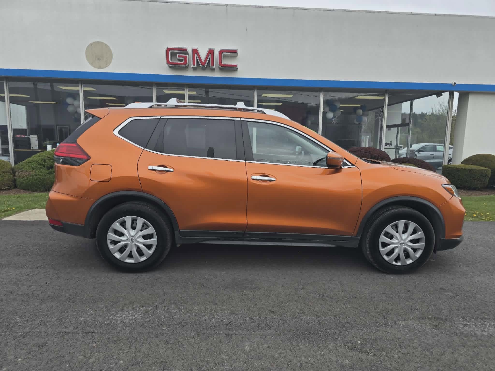 2017 Nissan Rogue S