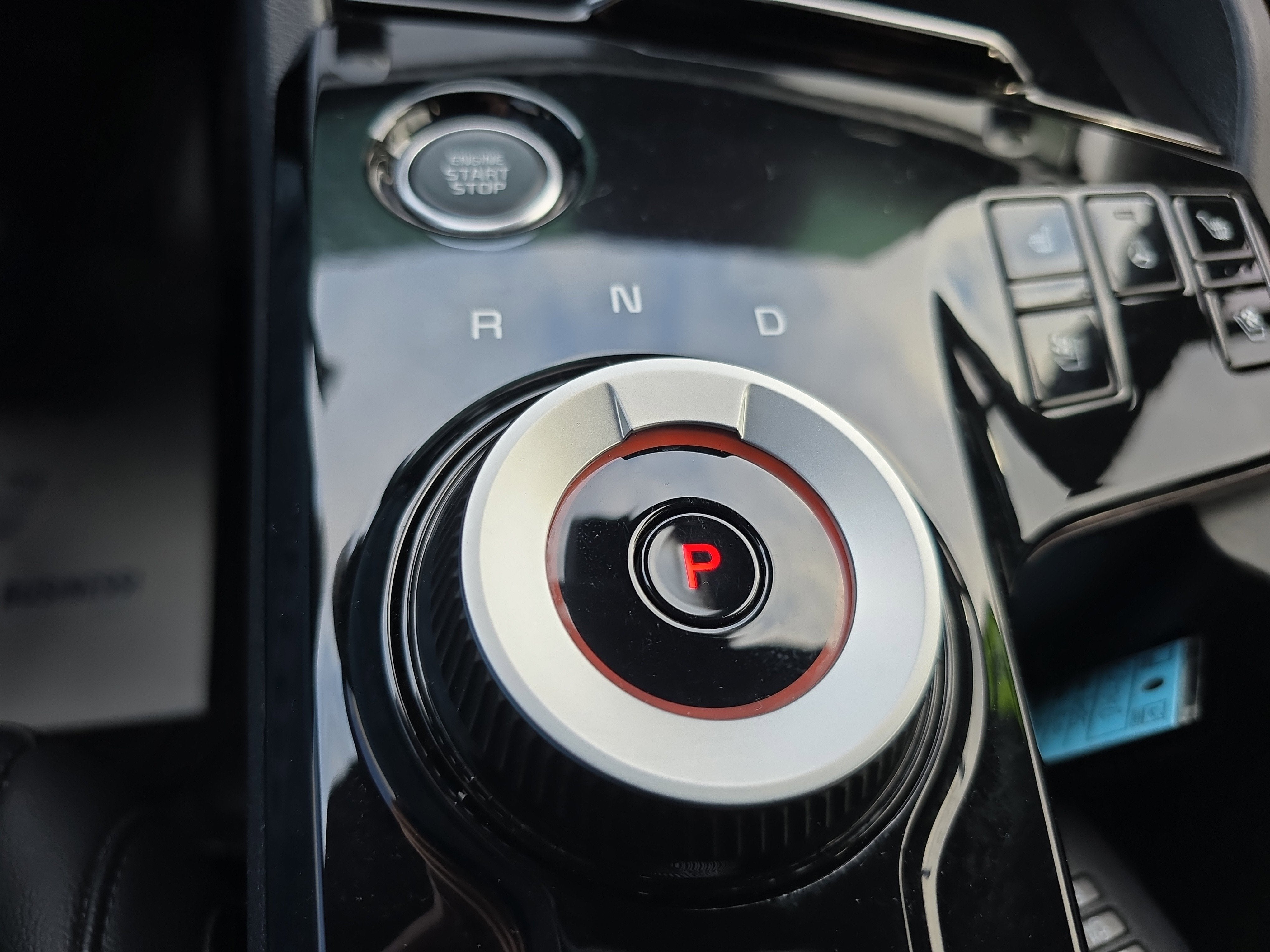 2025 Kia Sportage Plug-In Hybrid X-Line Prestige