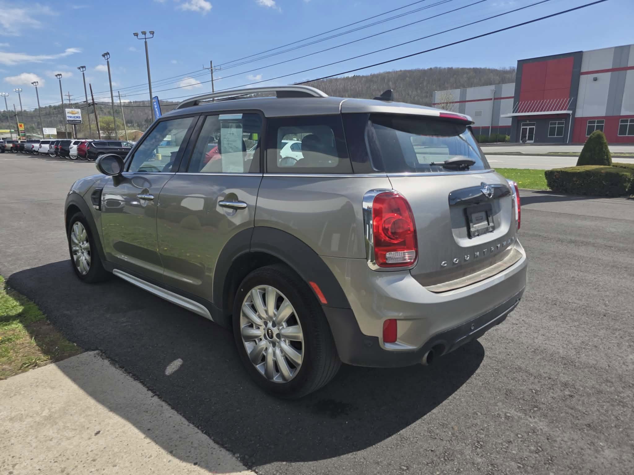 2017 MINI Countryman Cooper