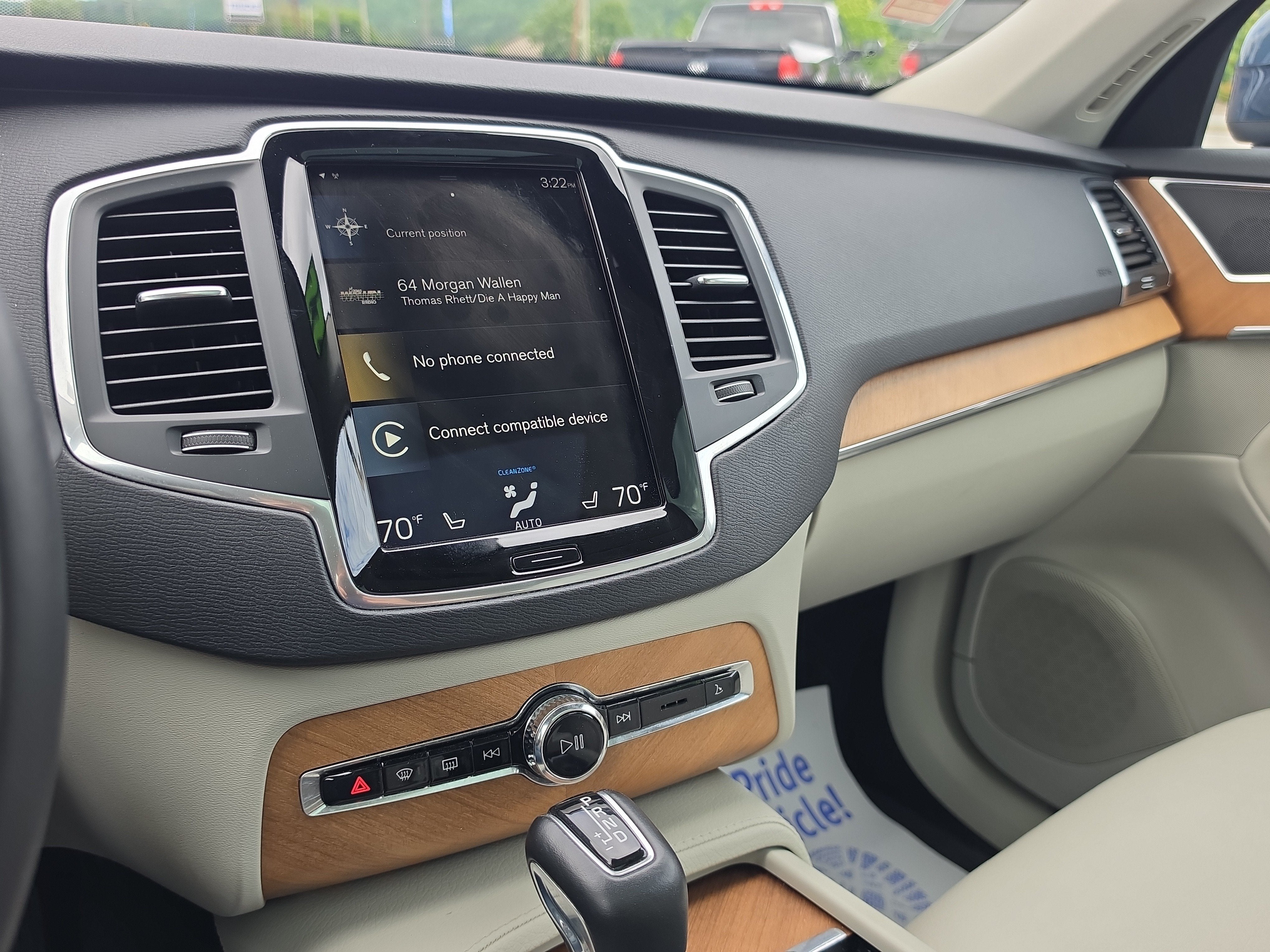 2022 Volvo XC90 Momentum