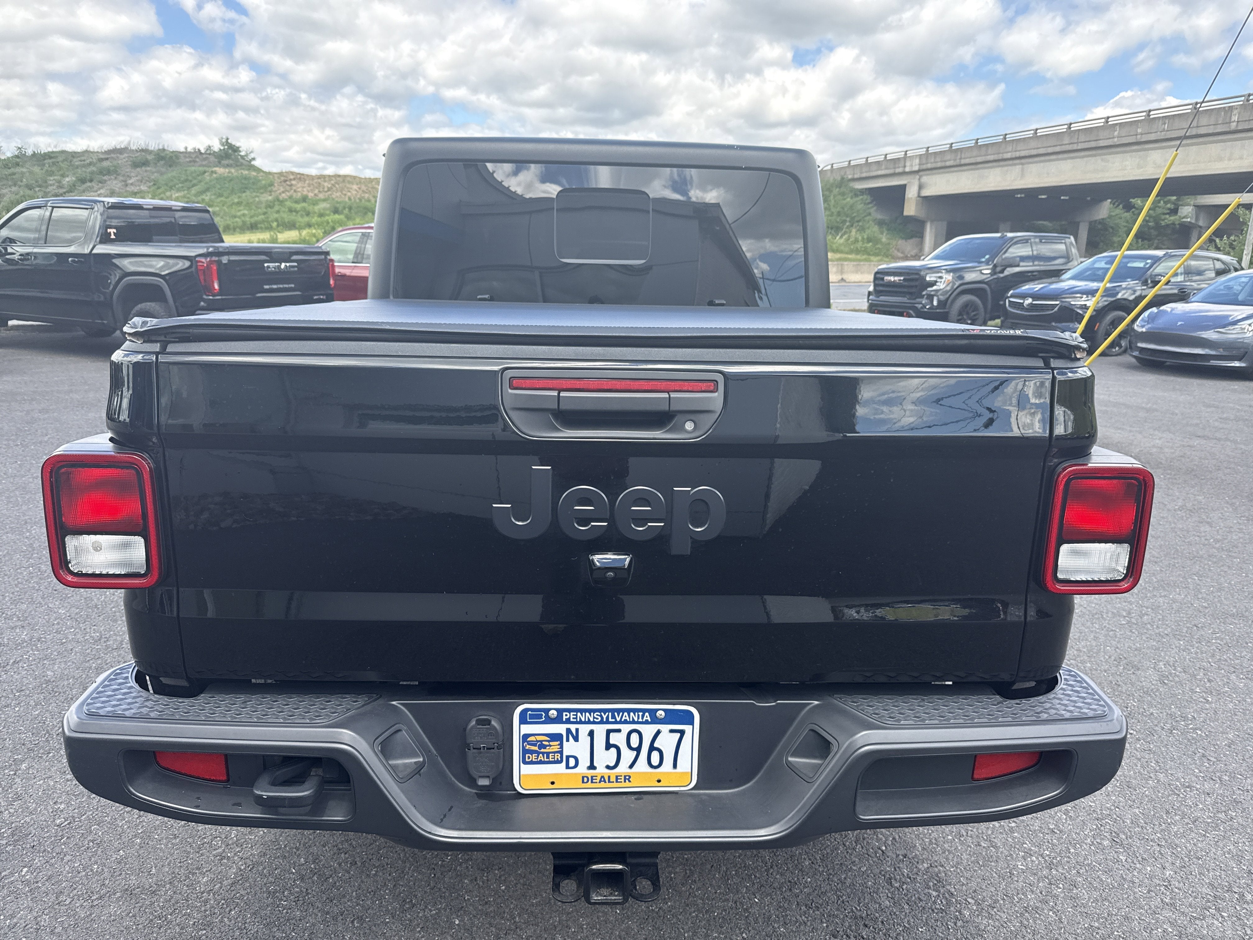 2023 Jeep Gladiator Sport S