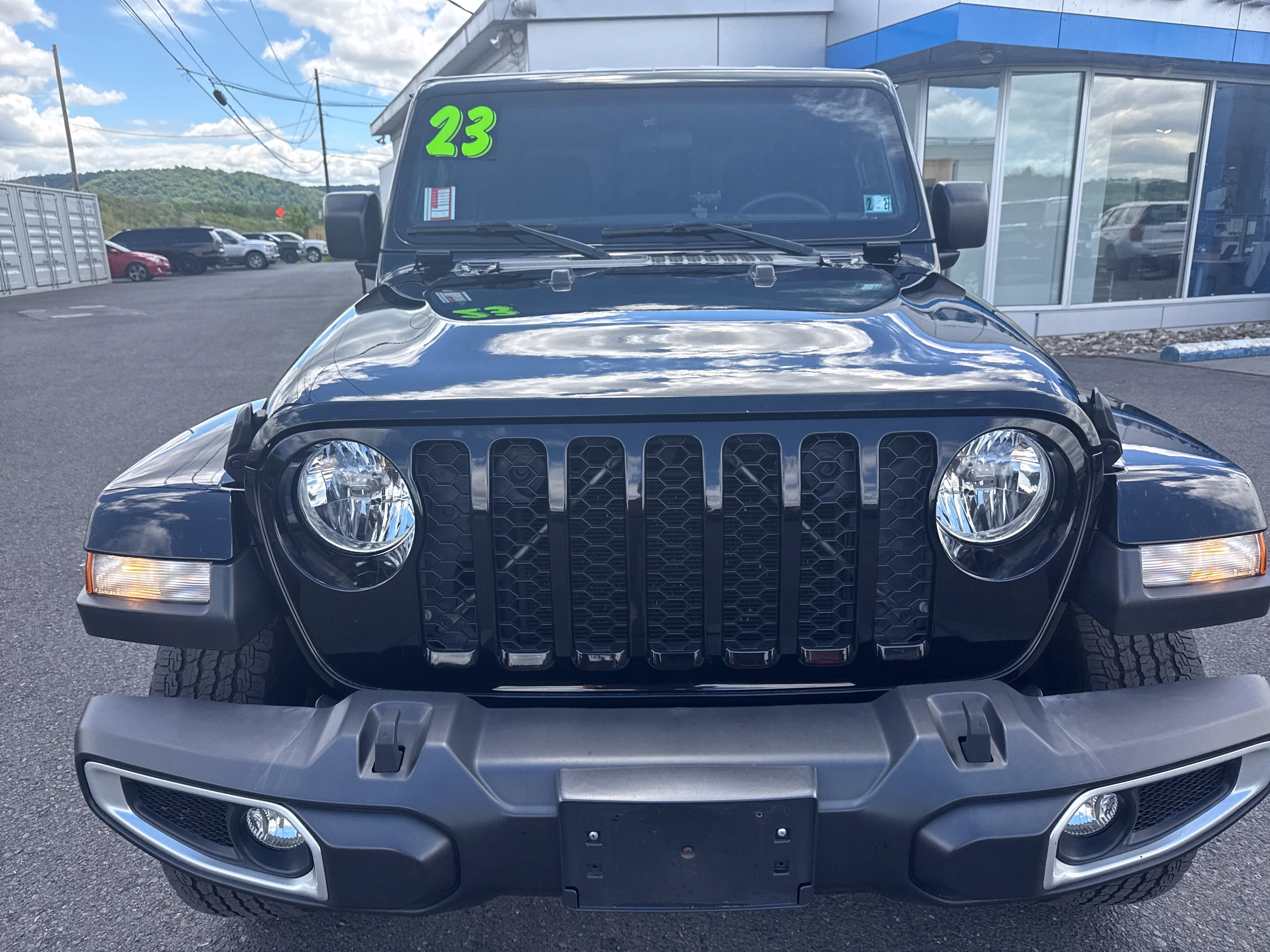 2023 Jeep Gladiator Sport S