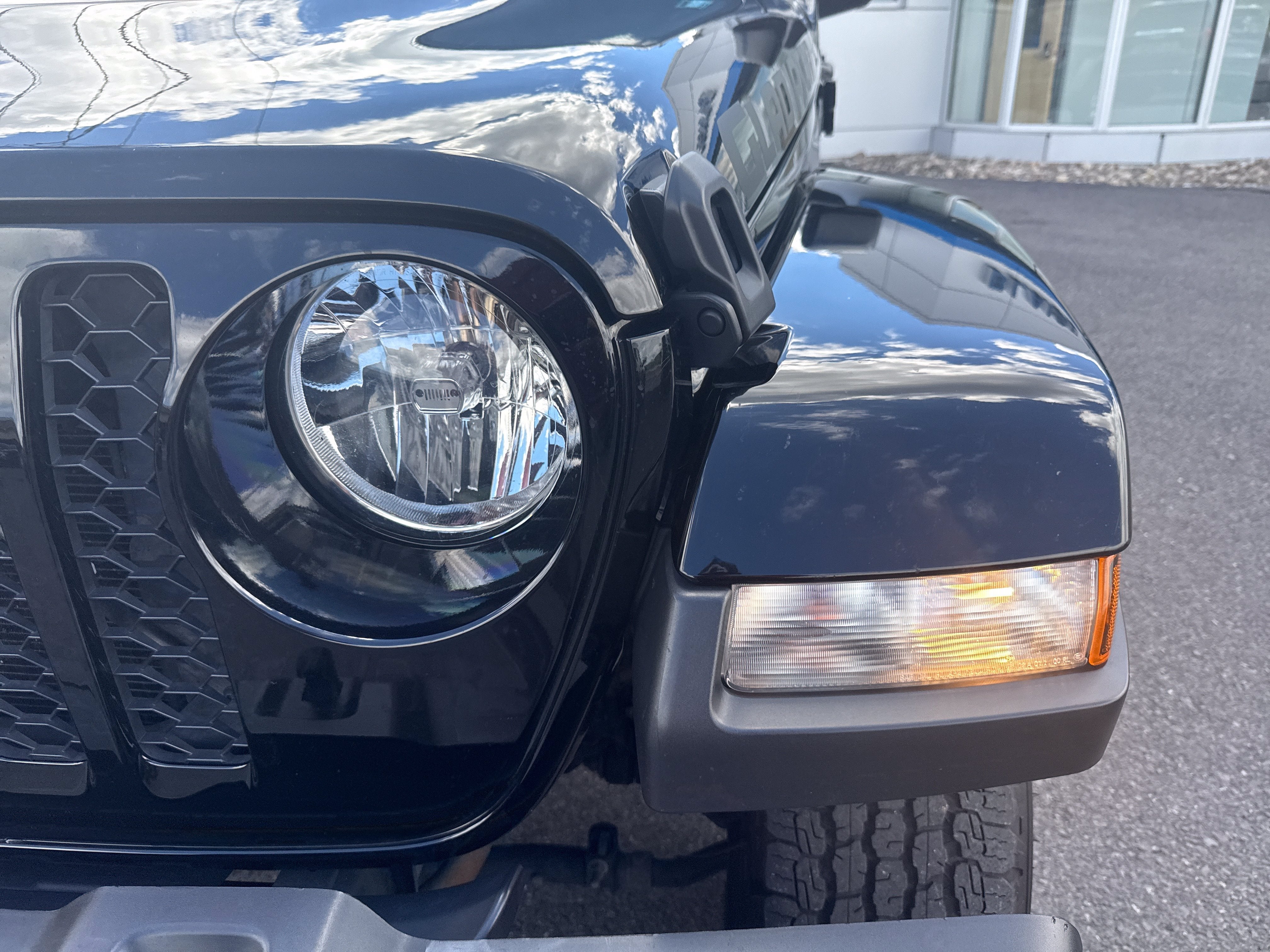 2023 Jeep Gladiator Sport S