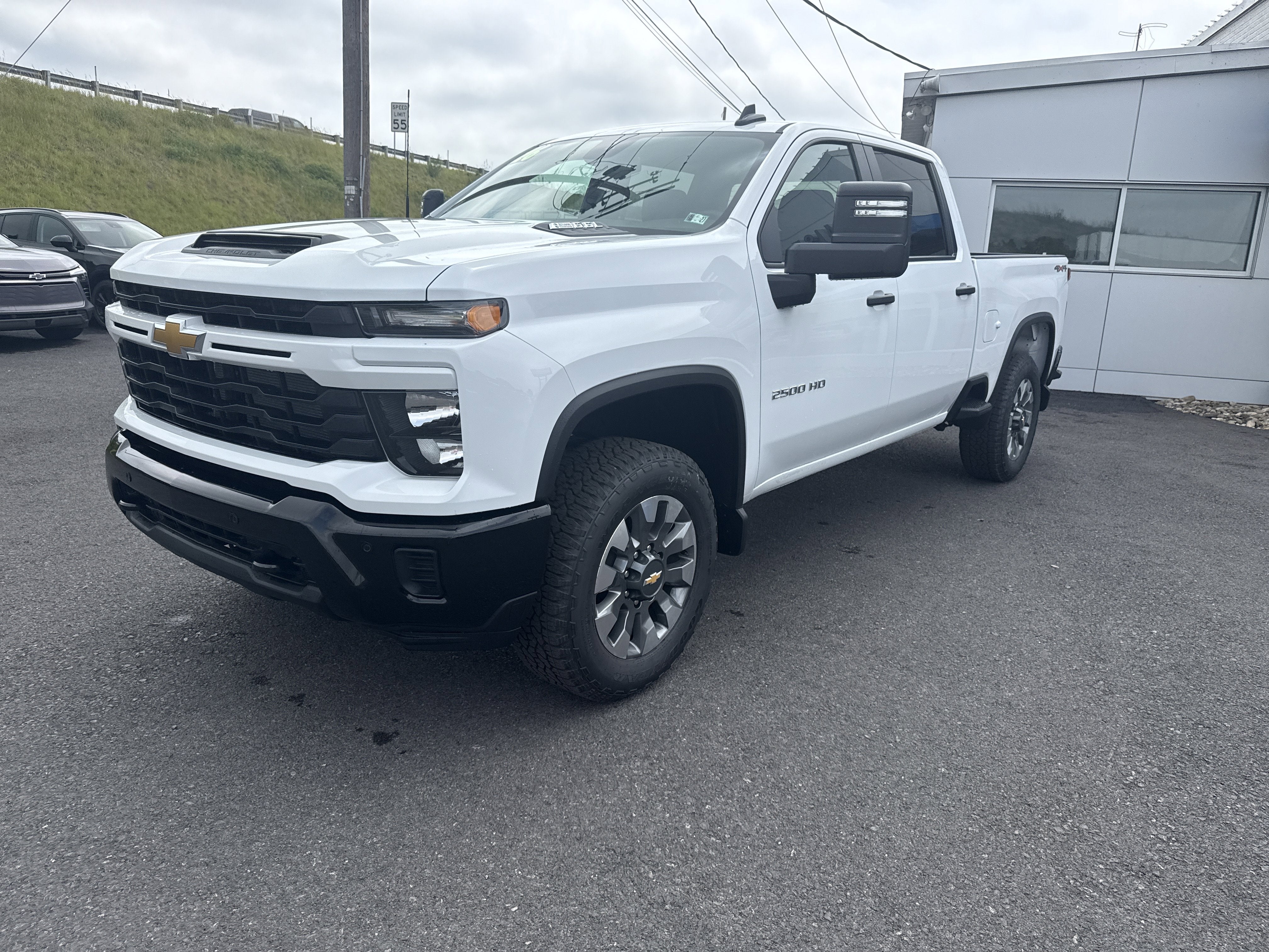 2026 Chevrolet Silverado 2500 HD Custom