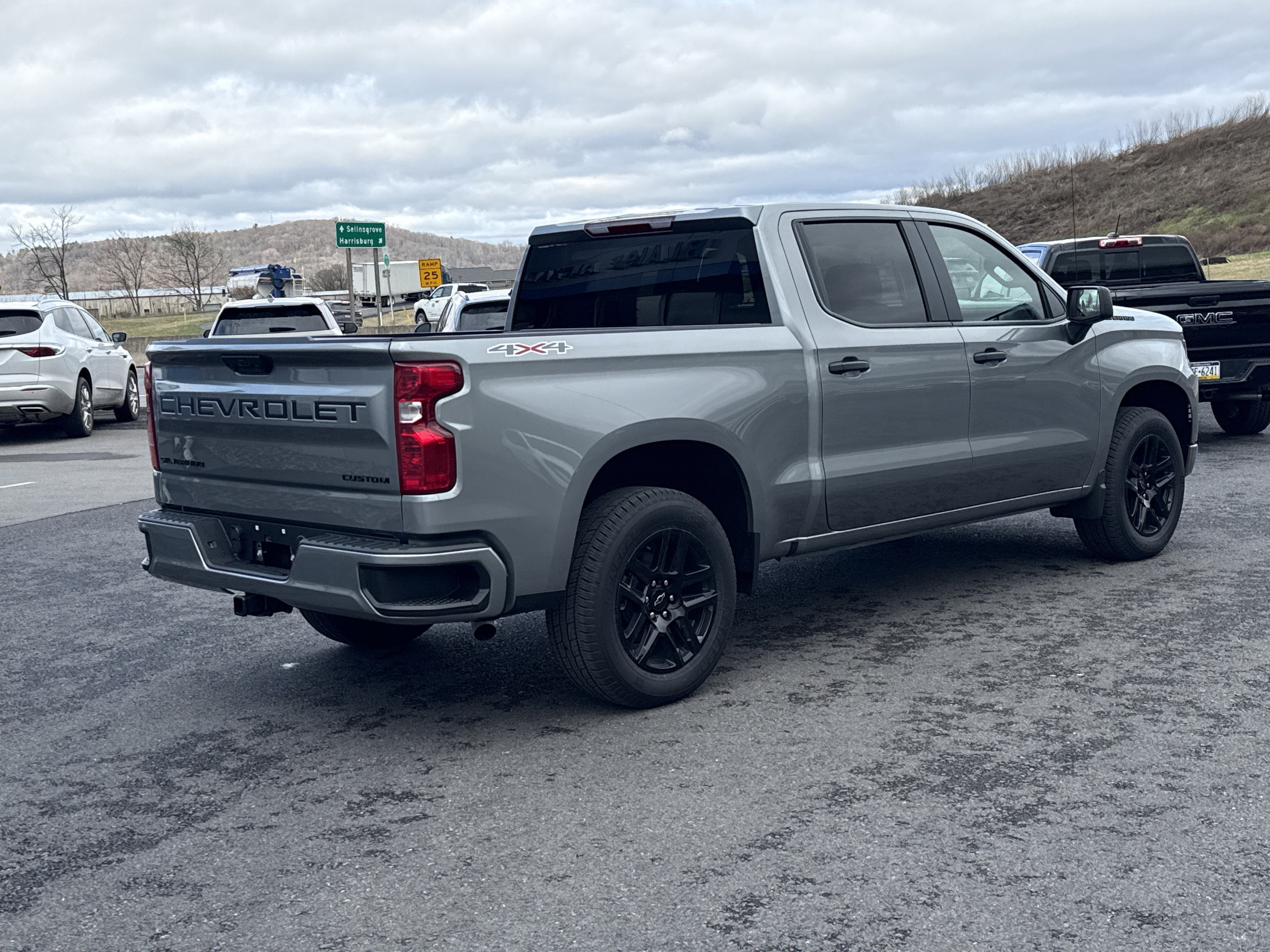 2026 Chevrolet Silverado 1500 Custom