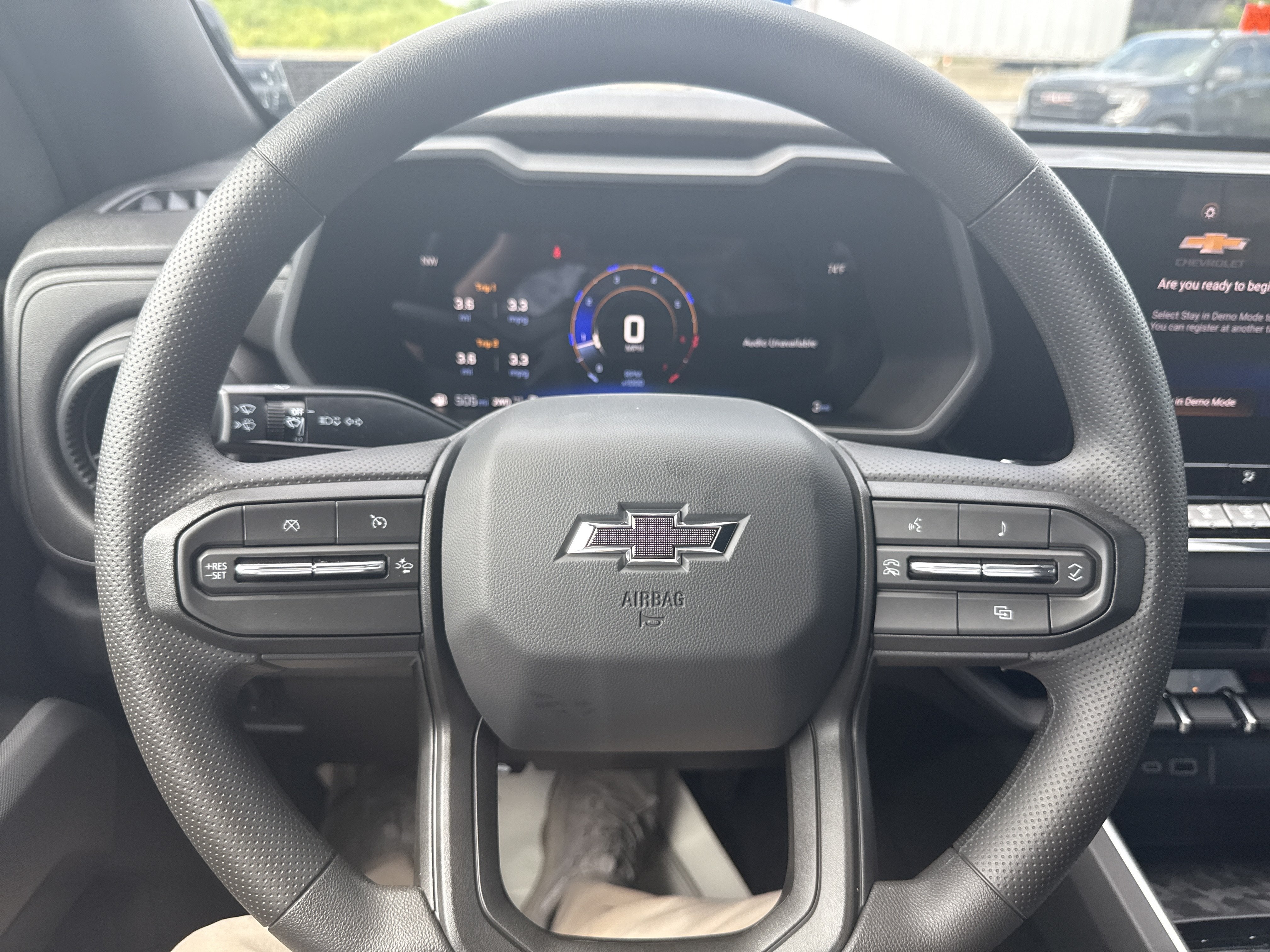 2026 Chevrolet Colorado Trail Boss - Photo 17