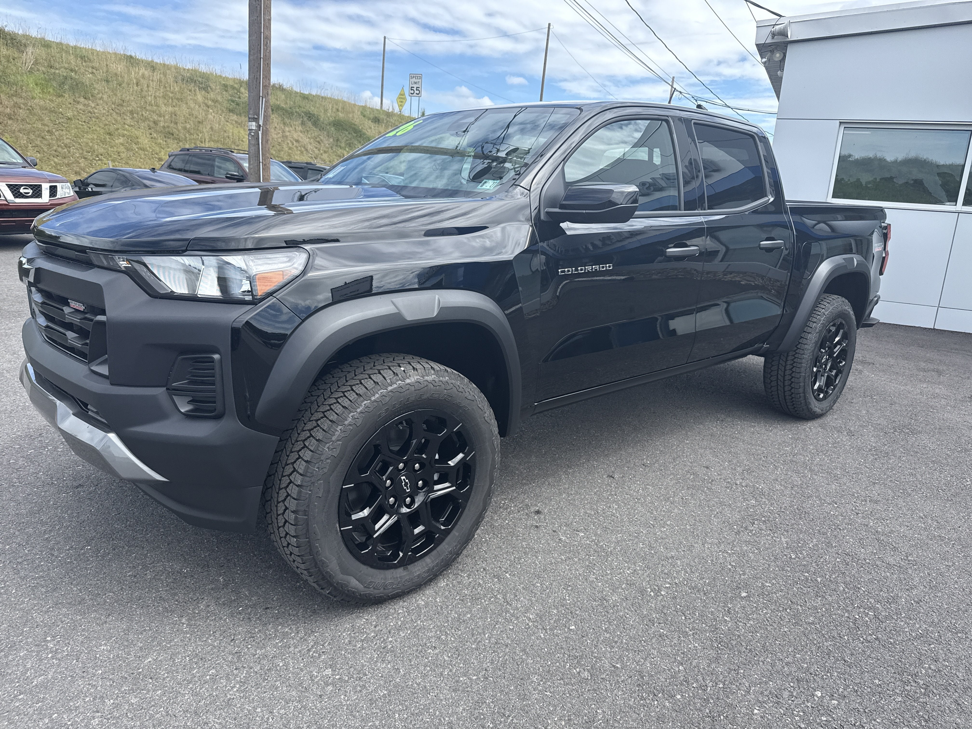 2026 Chevrolet Colorado Trail Boss - Photo 7