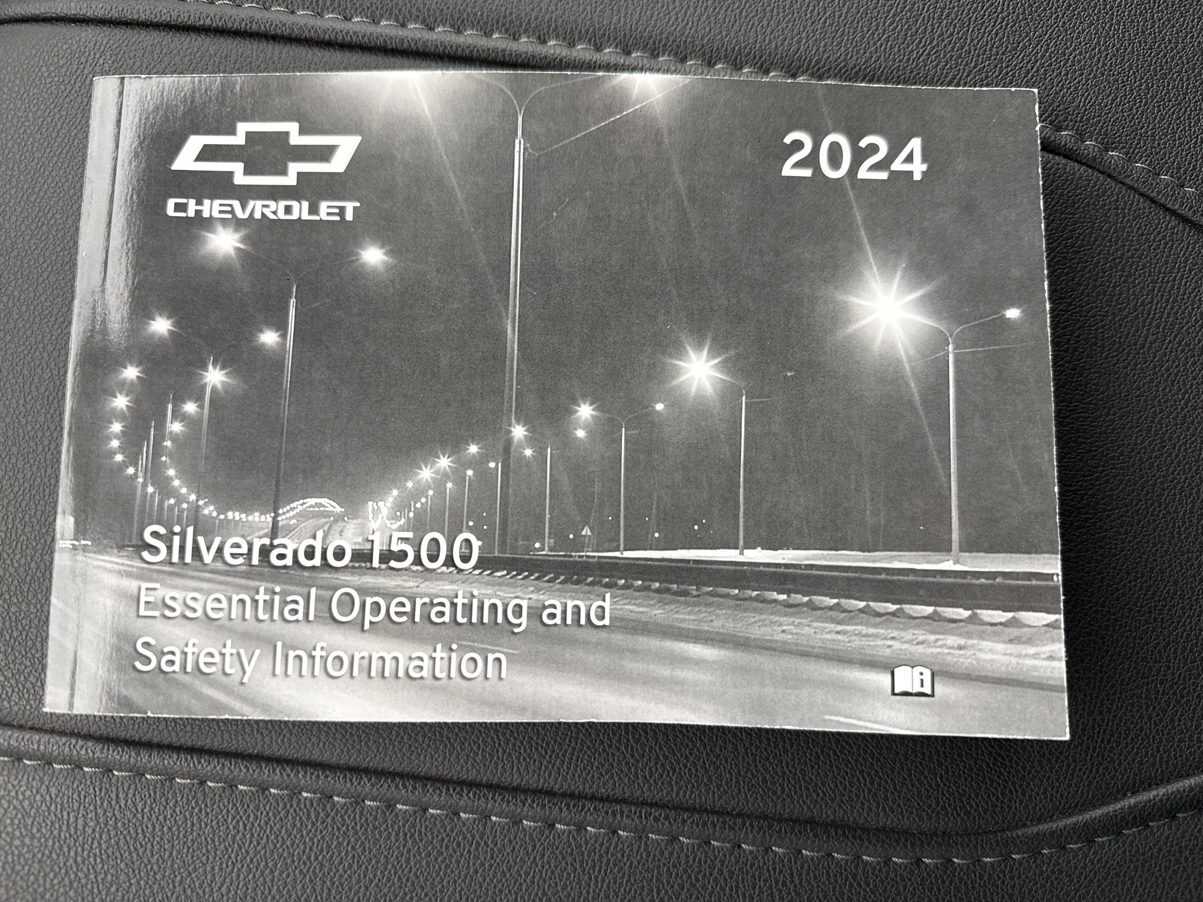 2024 Chevrolet Silverado 1500 RST
