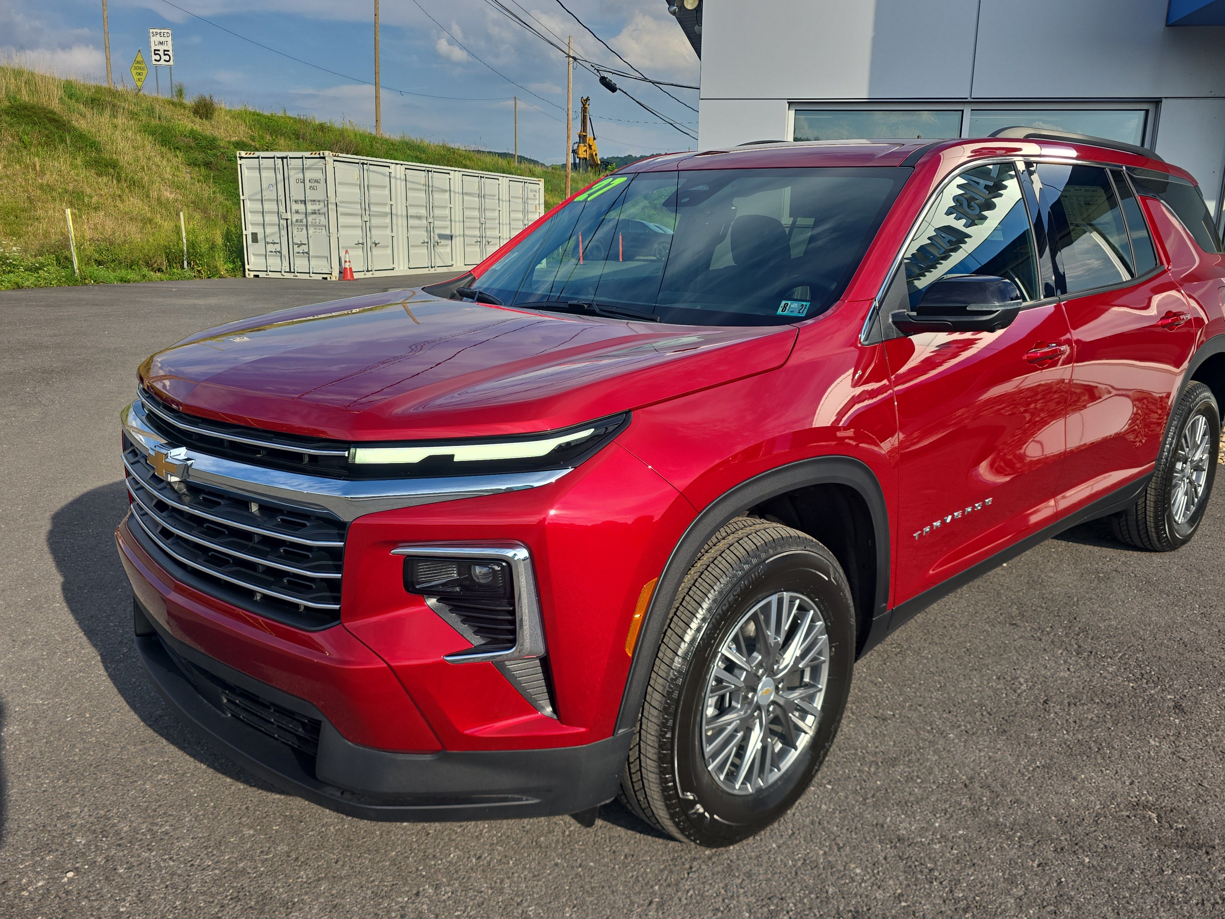 2027 Chevrolet Traverse LT