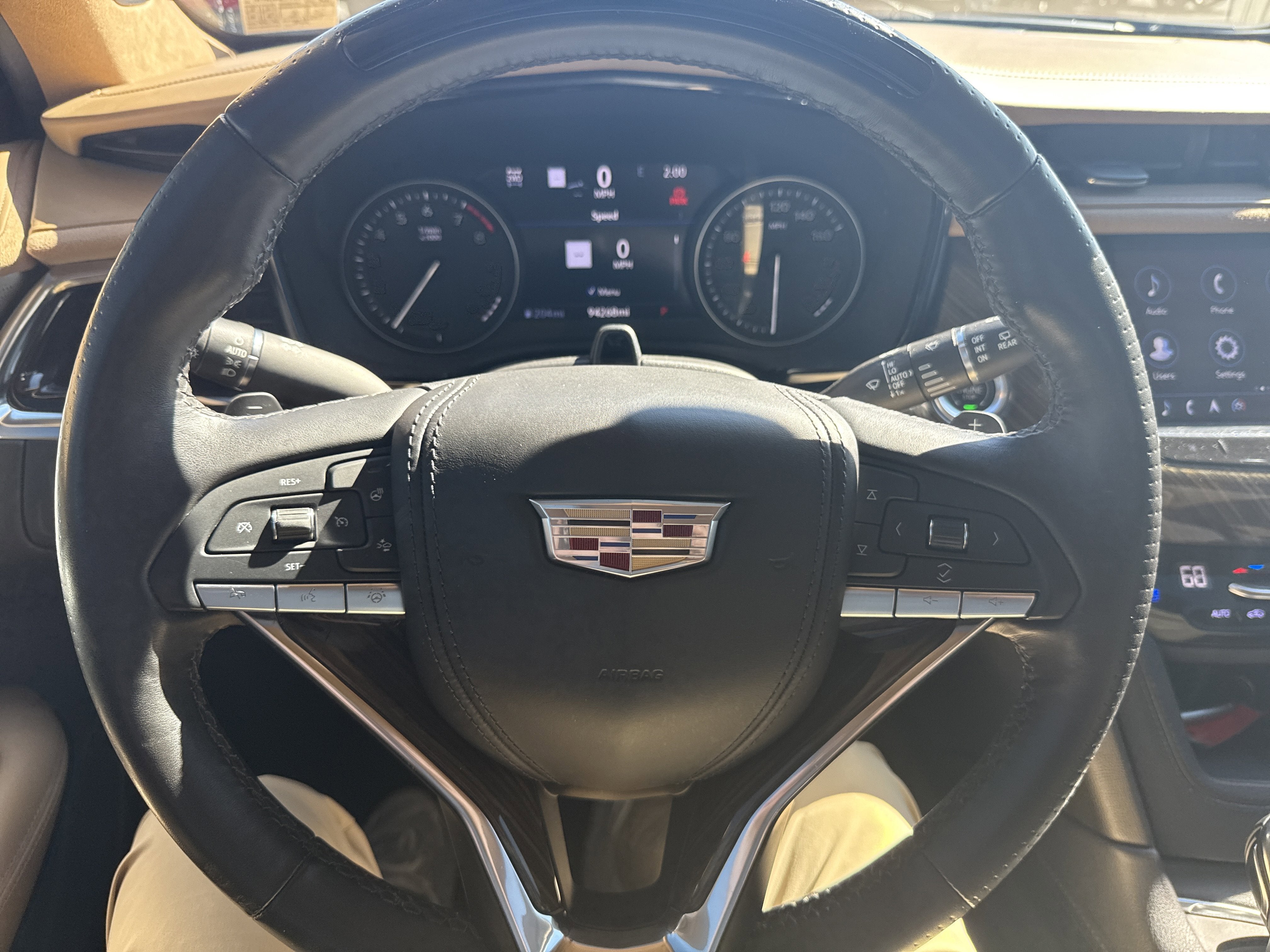 2022 Cadillac XT6 Premium Luxury