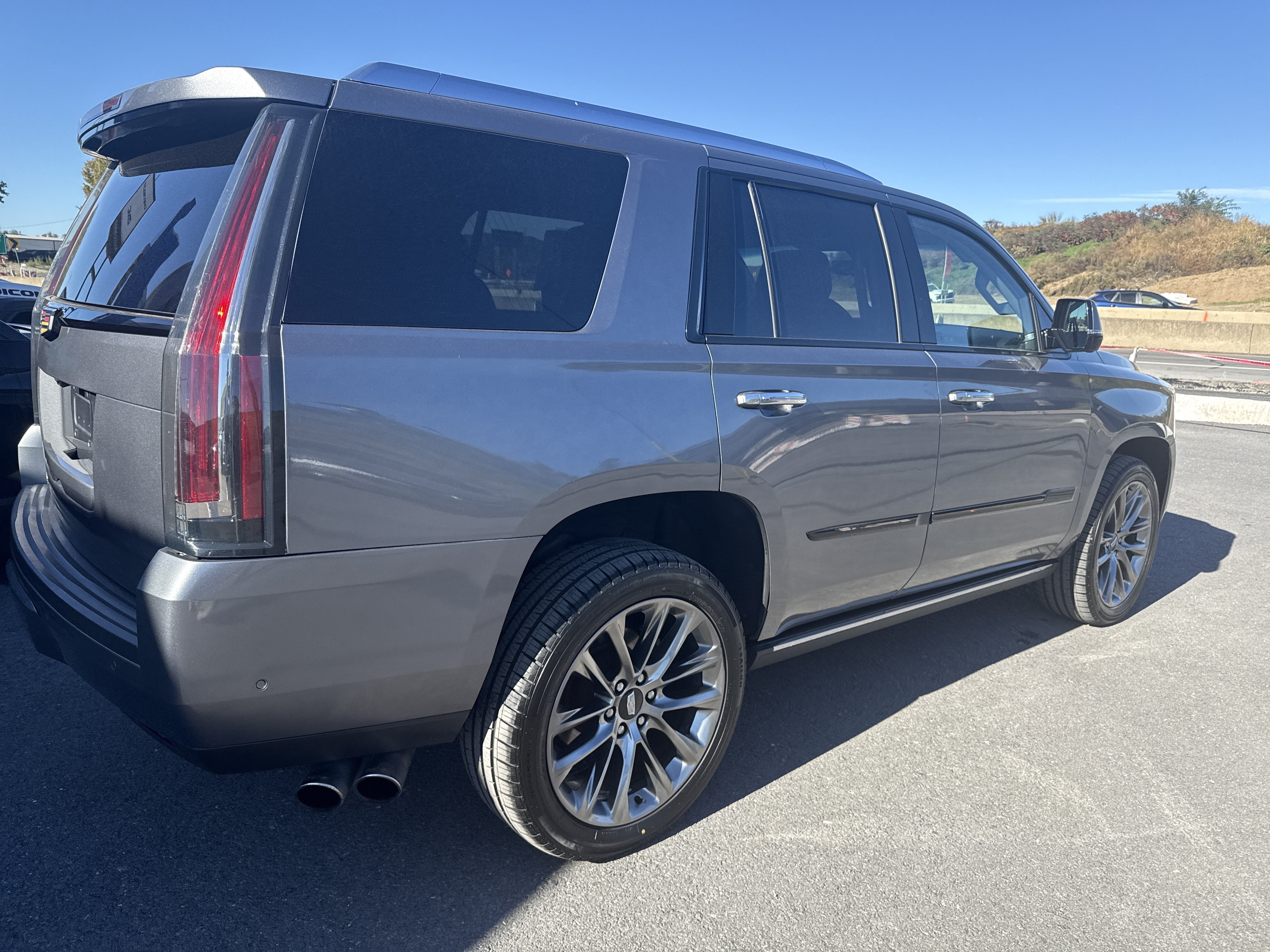 2020 Cadillac Escalade Premium Luxury
