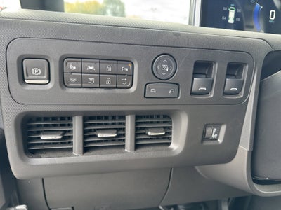 2025 Chevrolet BrightDrop 400 AWD 400