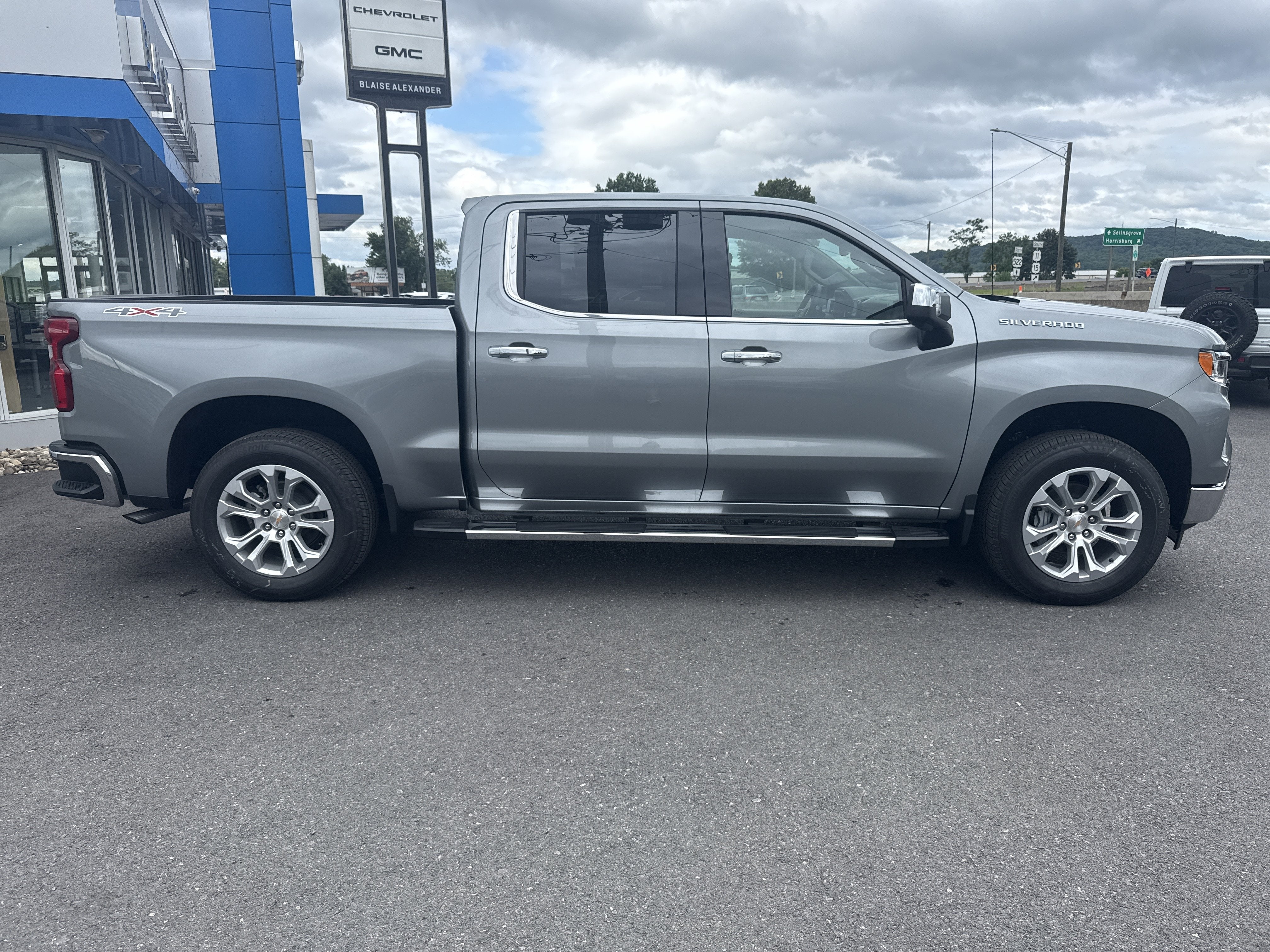 2026 Chevrolet Silverado 1500 LTZ