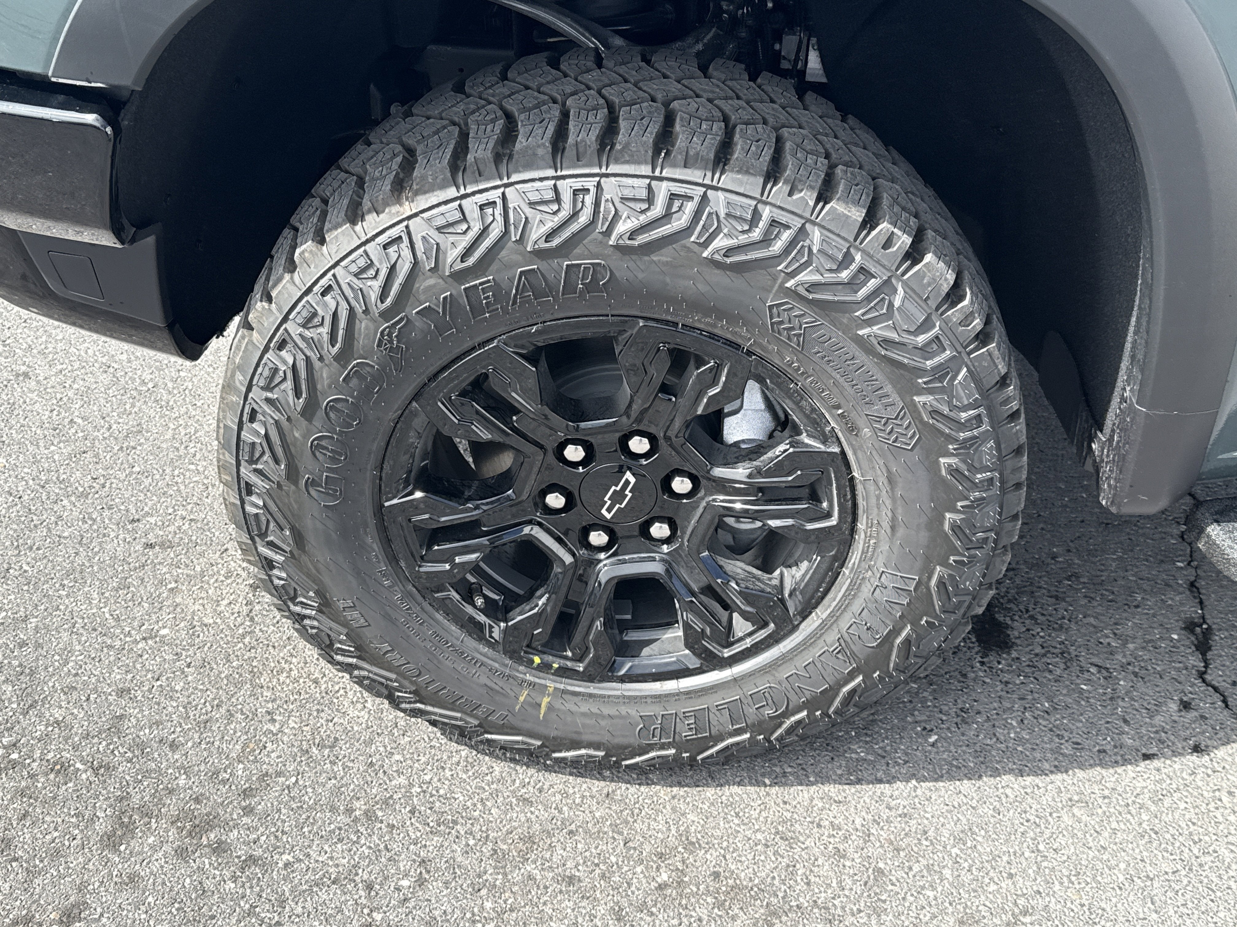 2026 Chevrolet Silverado 1500 ZR2