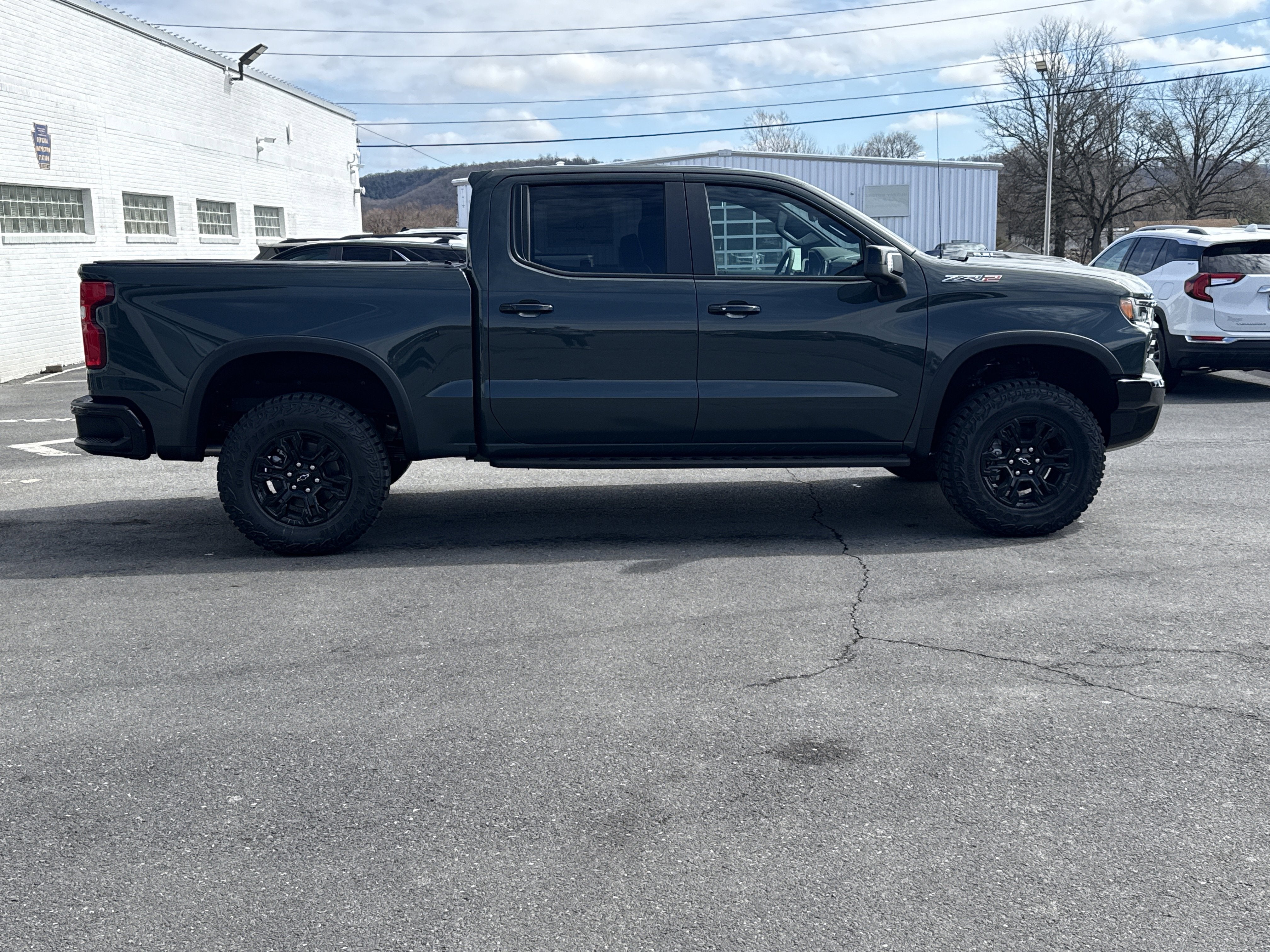 2026 Chevrolet Silverado 1500 ZR2