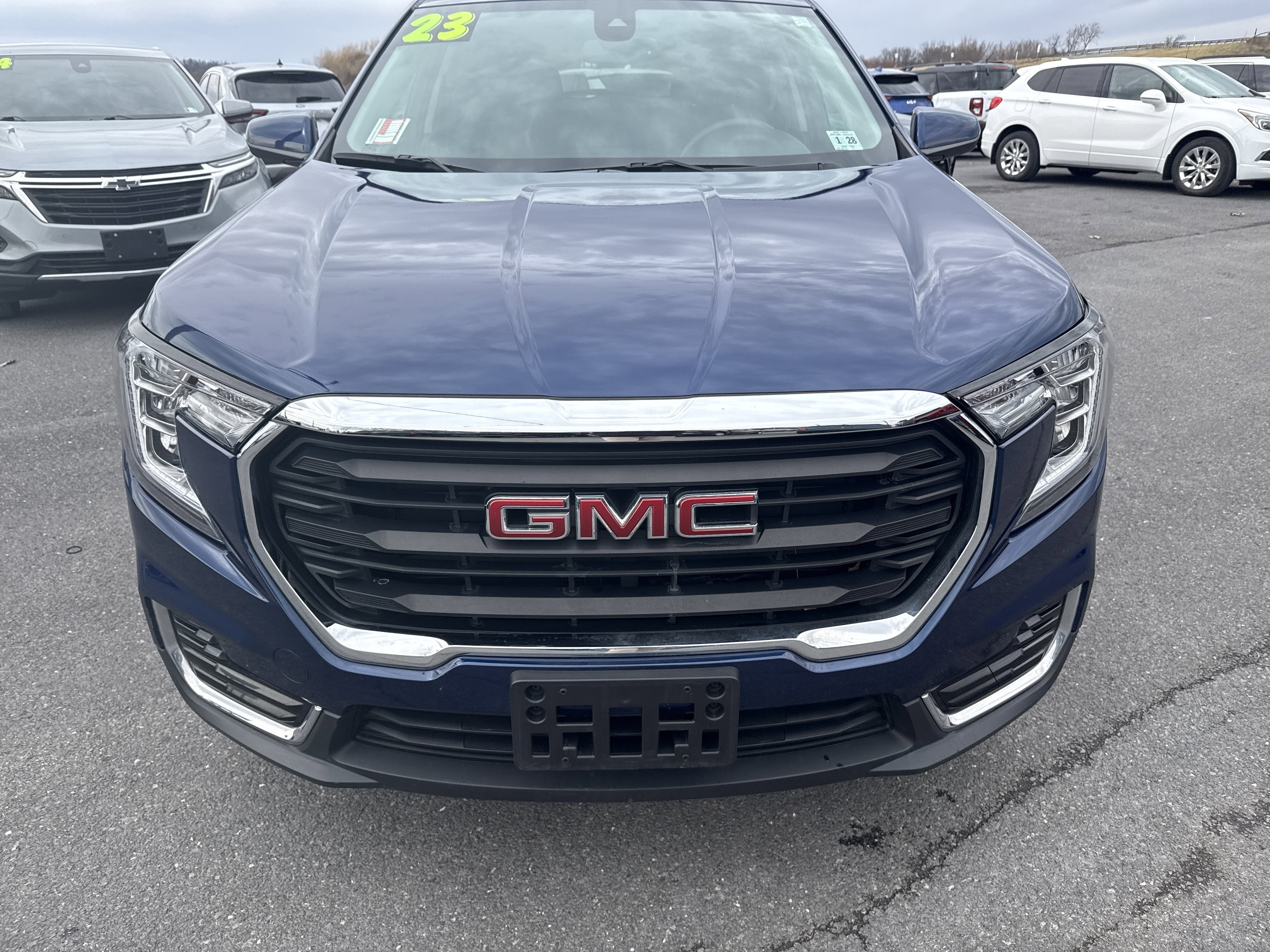 2023 GMC Terrain SLE
