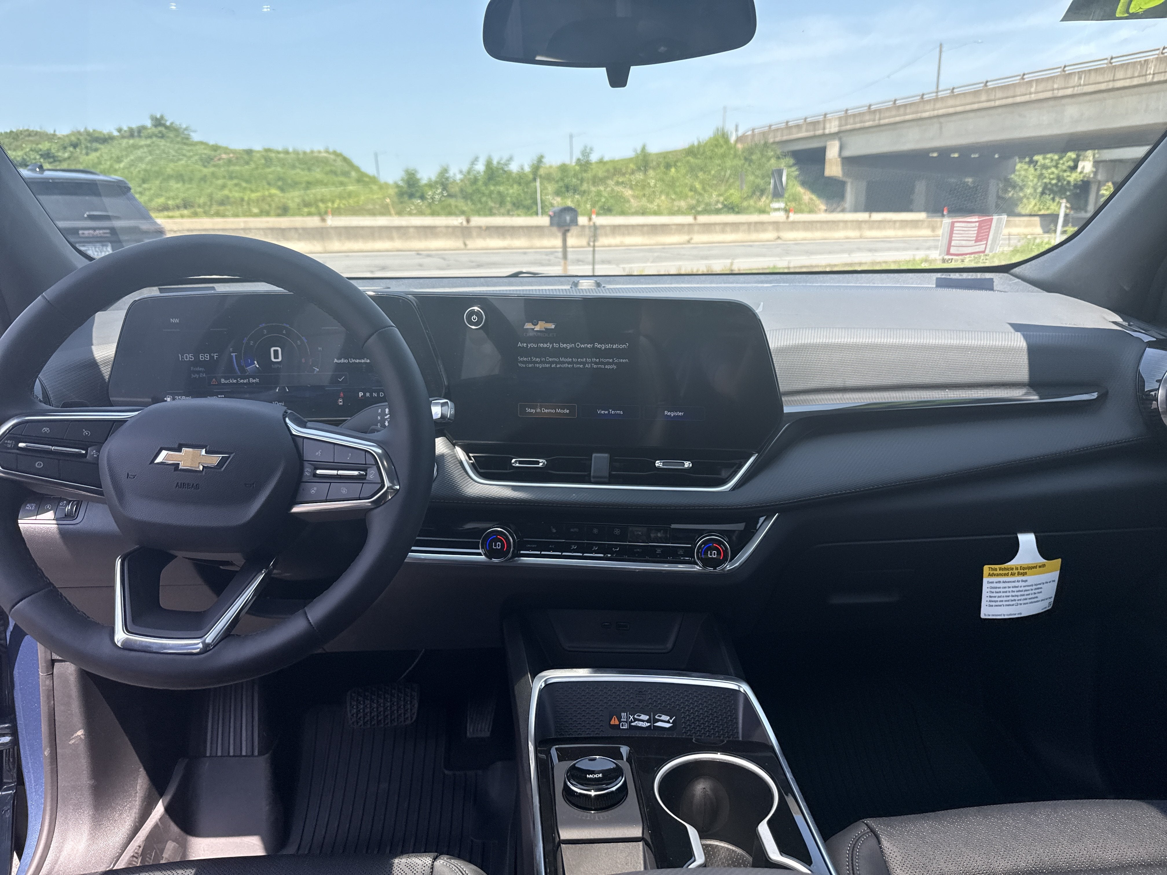 2027 Chevrolet Equinox LT - Photo 14