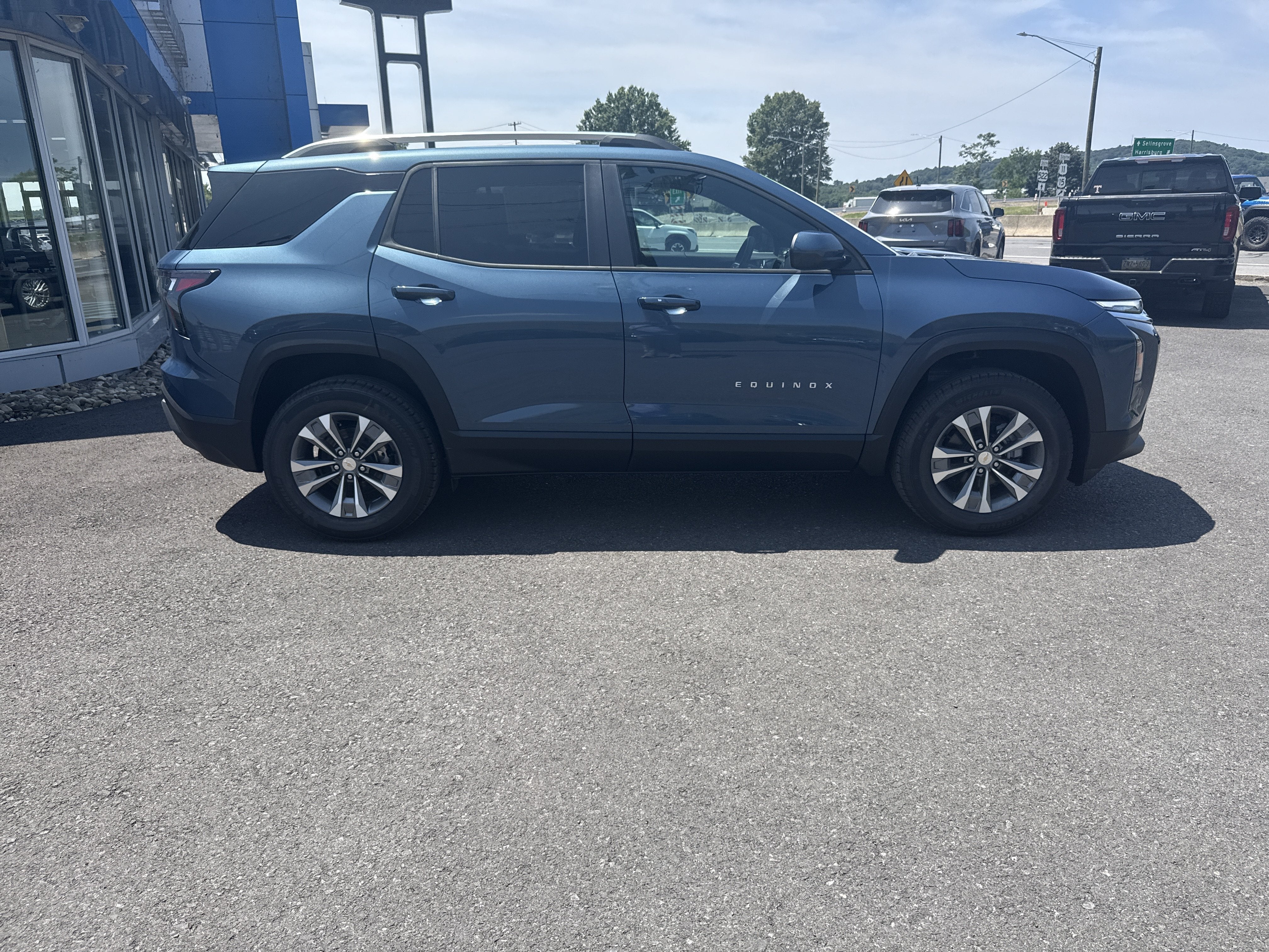 2027 Chevrolet Equinox LT