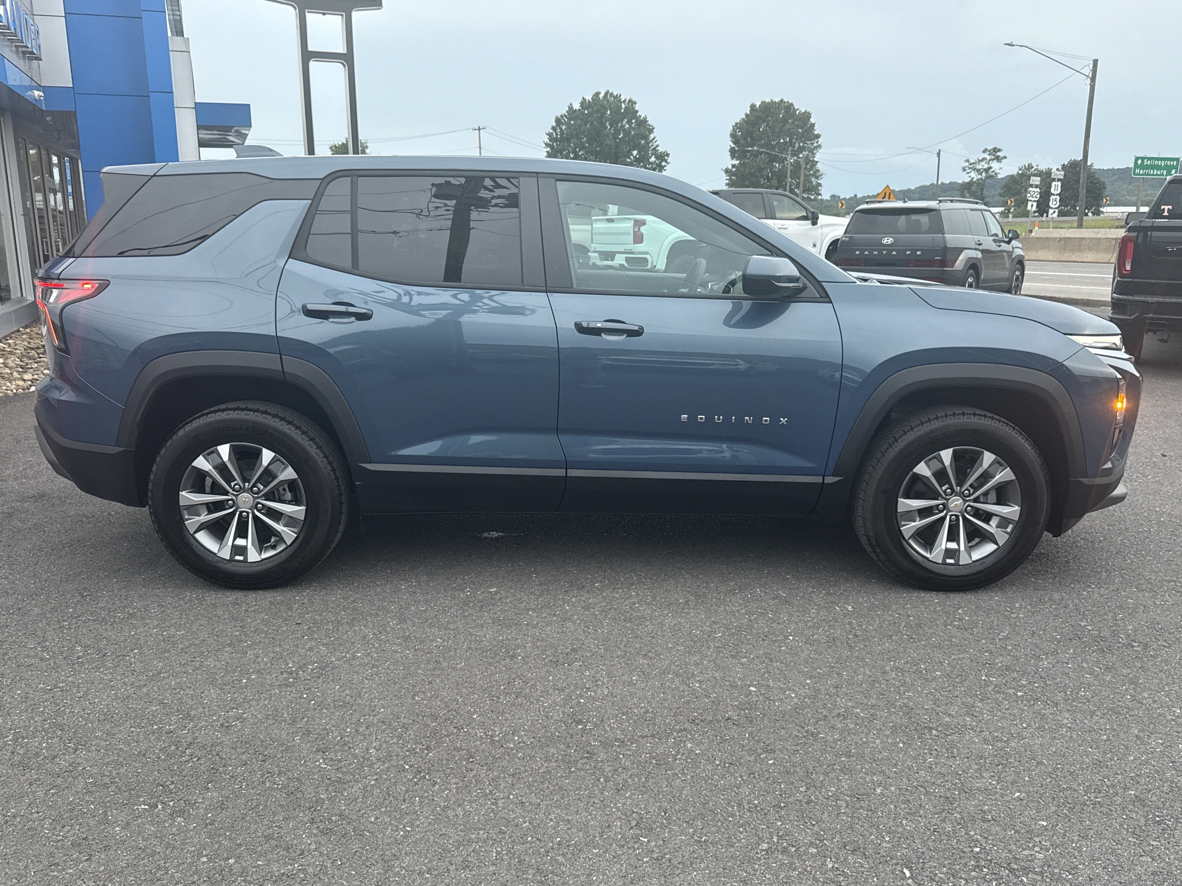 2027 Chevrolet Equinox LT