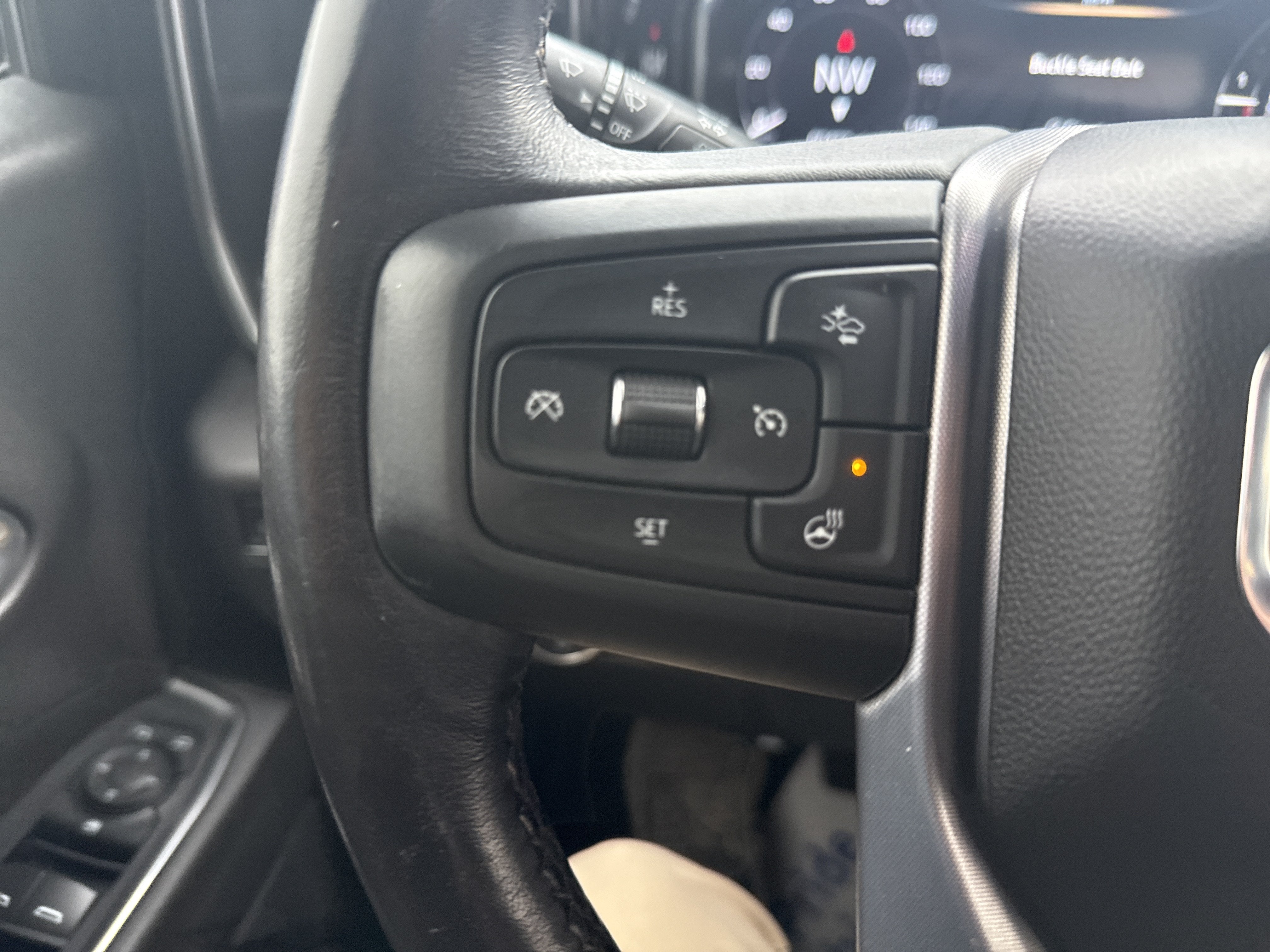 2022 GMC Sierra 1500 SLE