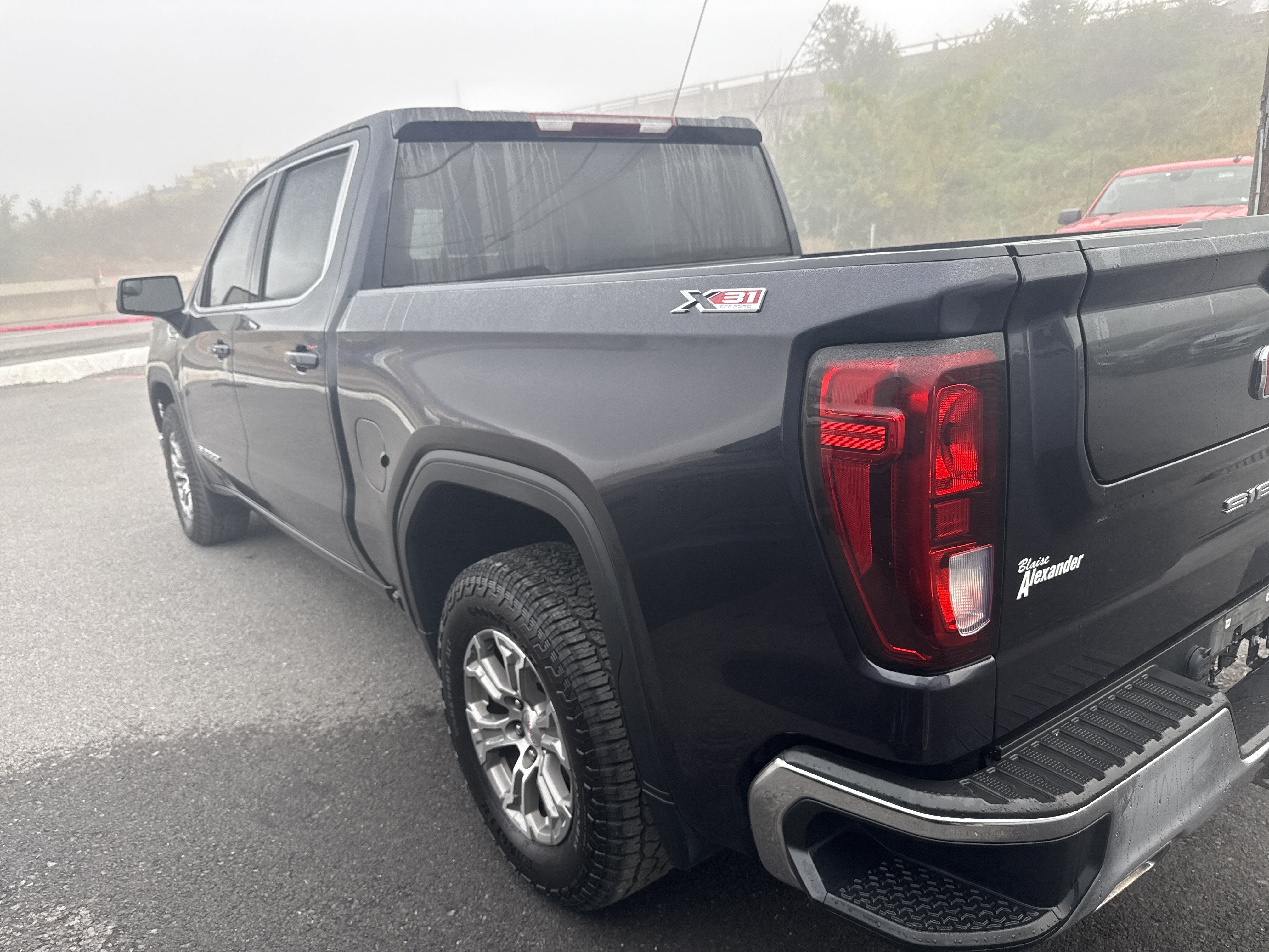 2022 GMC Sierra 1500 SLE