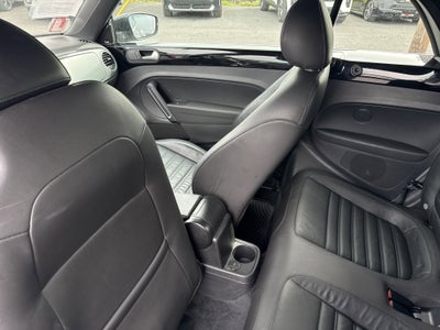 2014 Volkswagen Beetle Convertible 2.0T R-Line