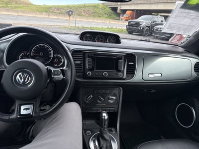 2014 Volkswagen Beetle Convertible 2.0T R-Line