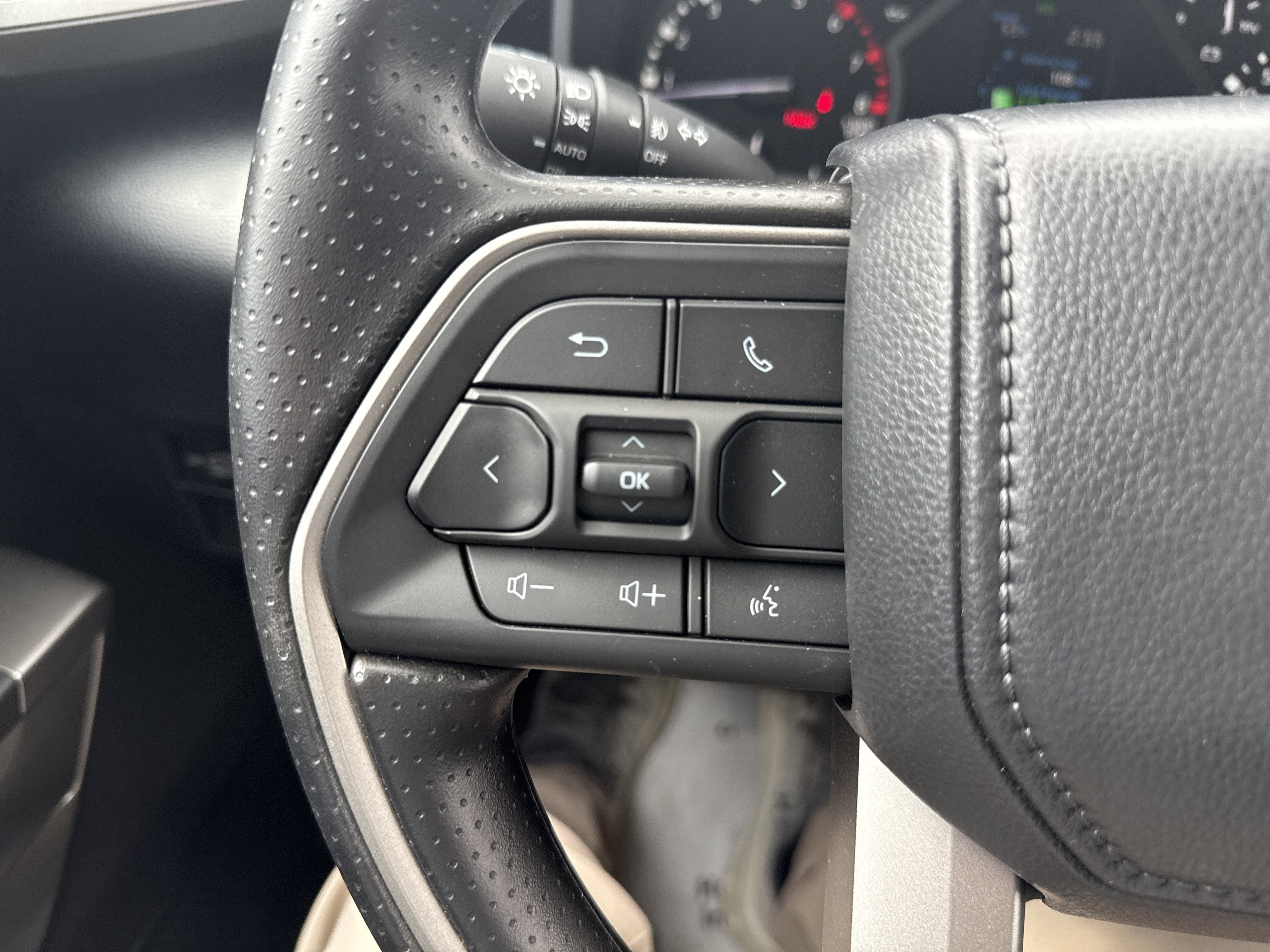 2025 Toyota Tundra 4WD SR