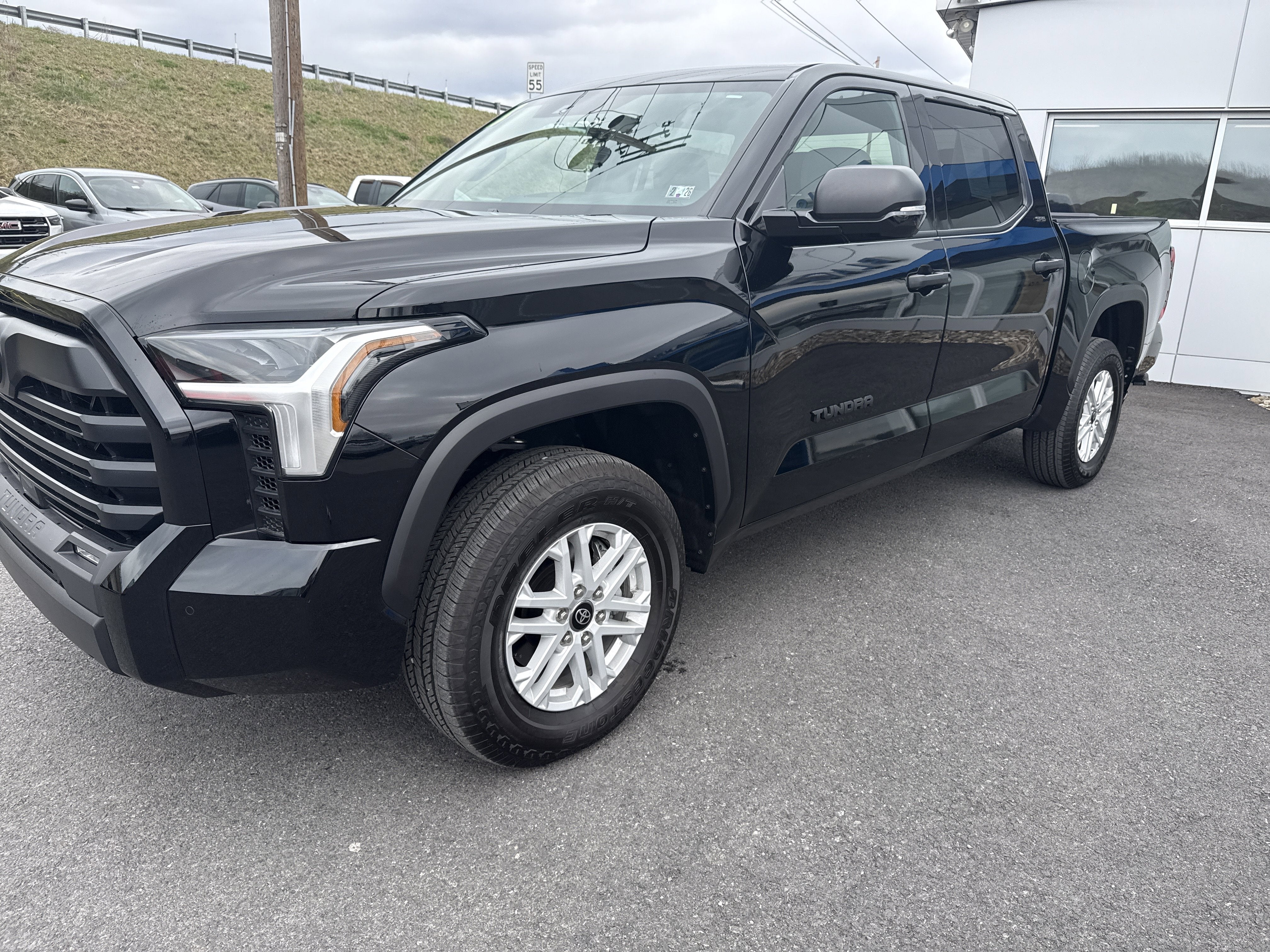 2025 Toyota Tundra 4WD SR