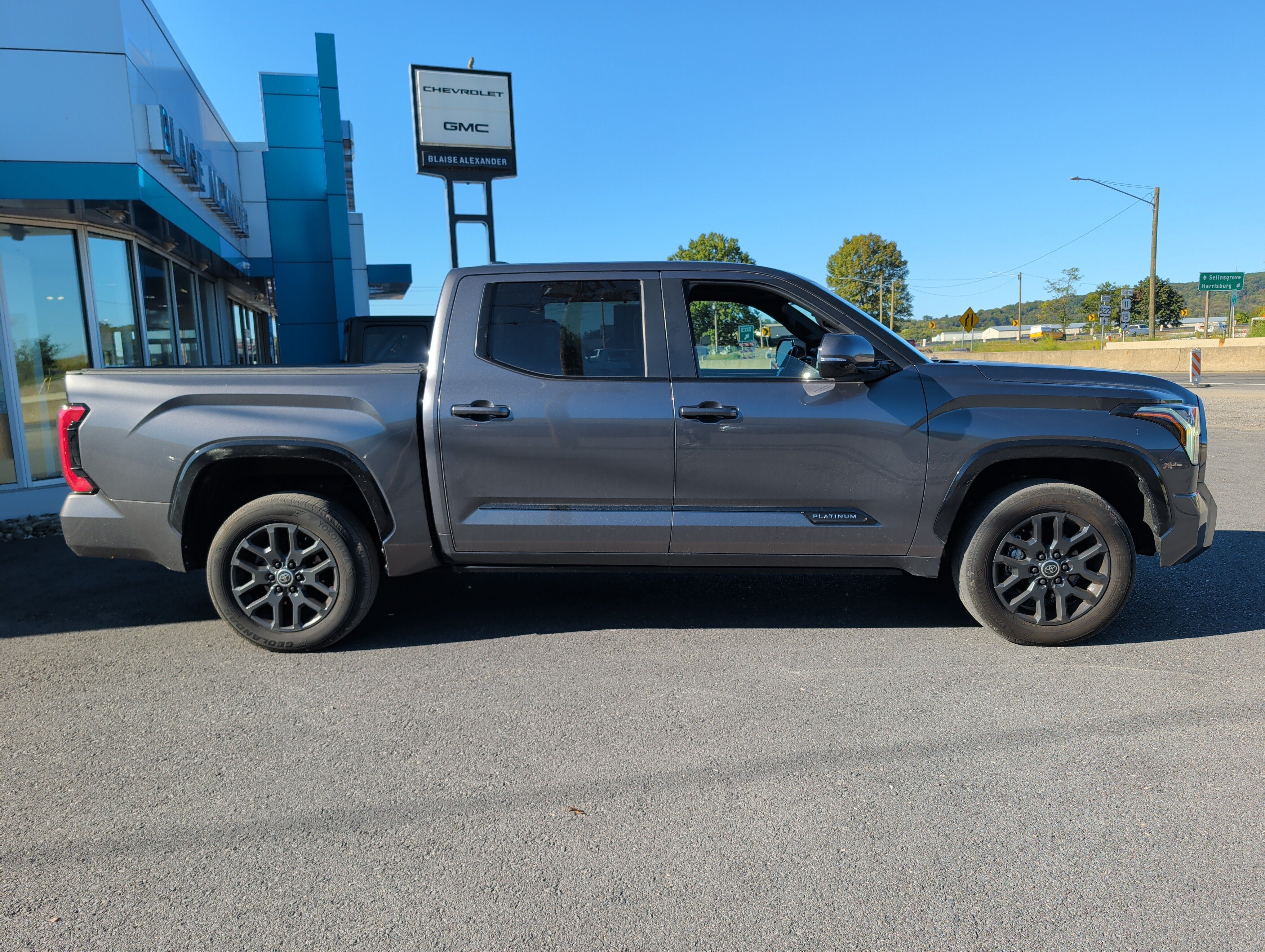 2024 Toyota Tundra 4WD Platinum