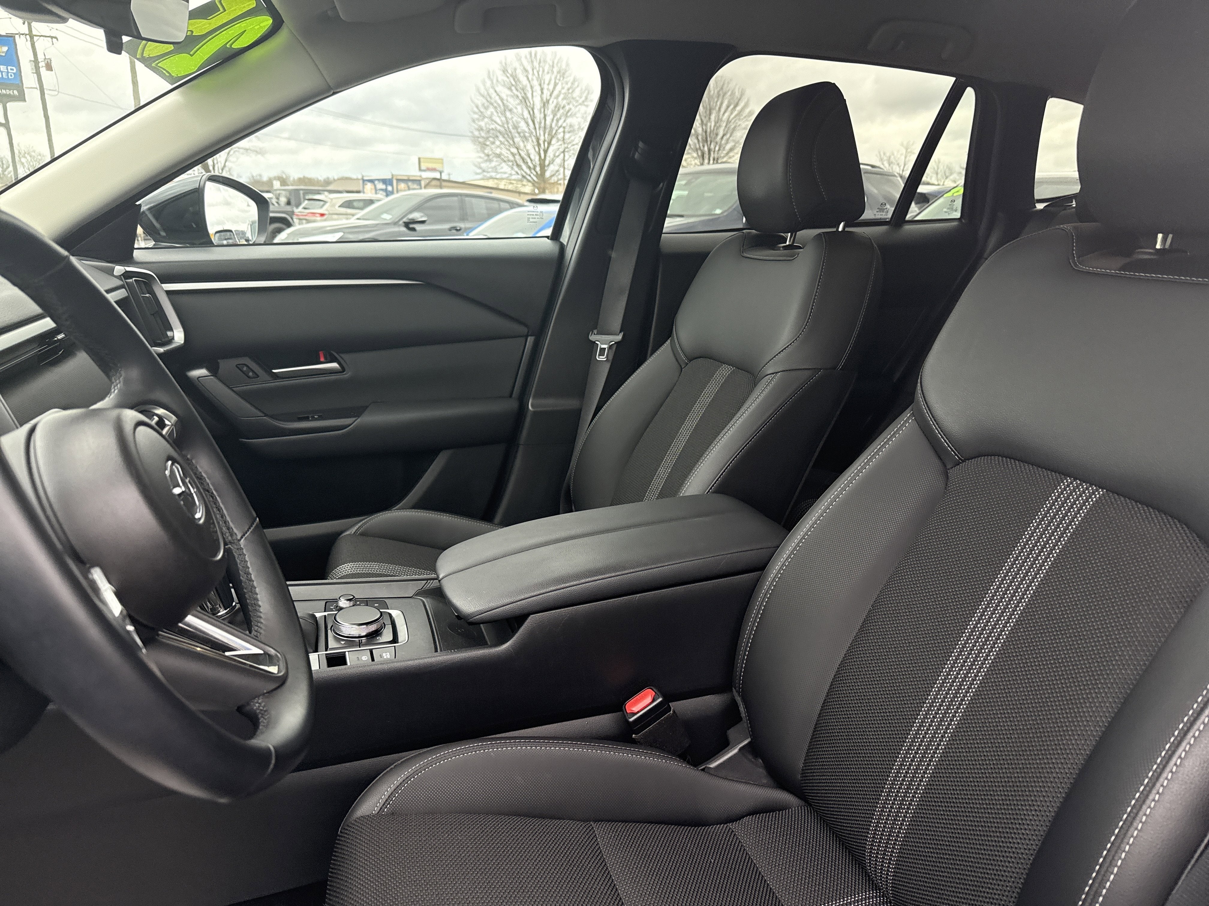 2025 Mazda Mazda CX-50 2.5 S Preferred Package