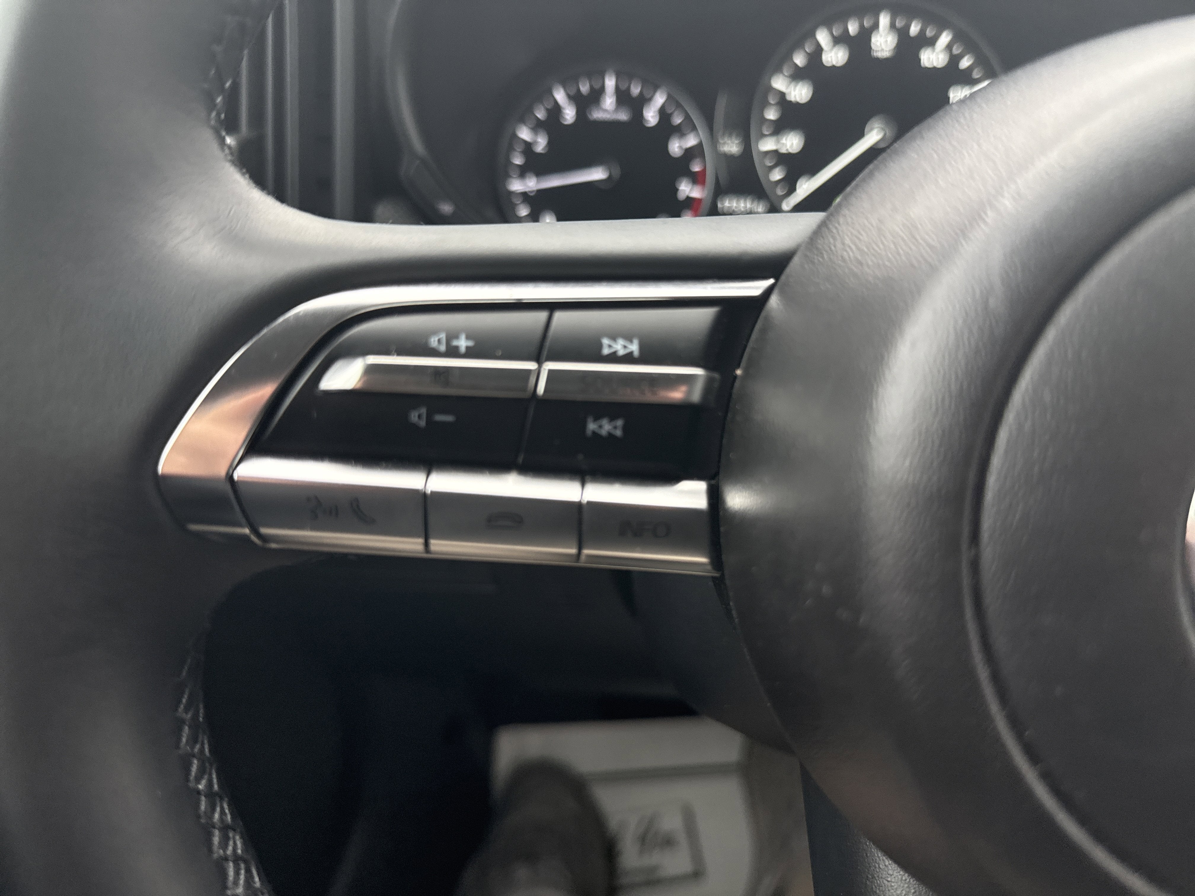 2025 Mazda Mazda CX-50 2.5 S Preferred Package