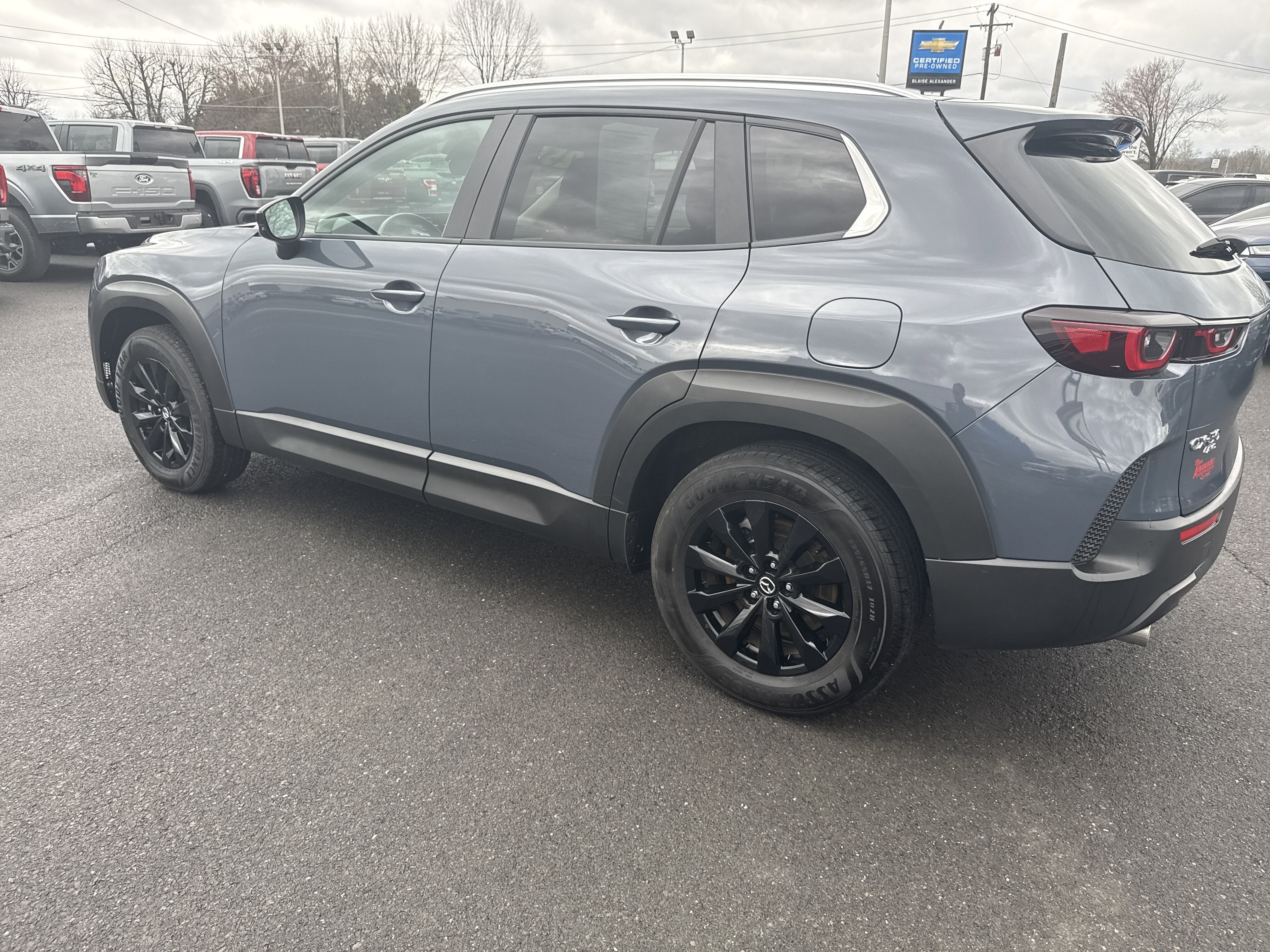 2025 Mazda Mazda CX-50 2.5 S Preferred Package