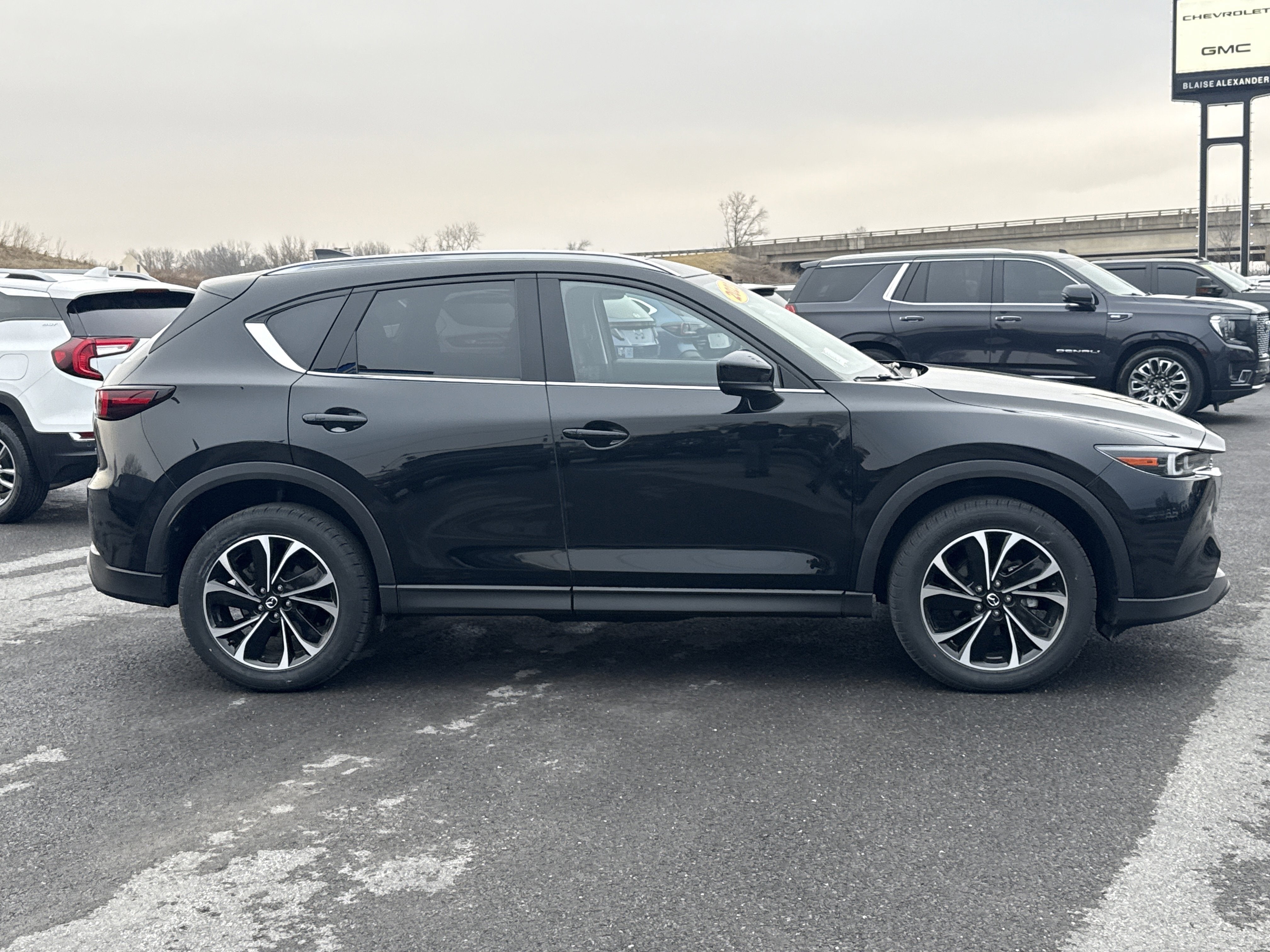 2023 Mazda Mazda CX-5 2.5 S Premium Package