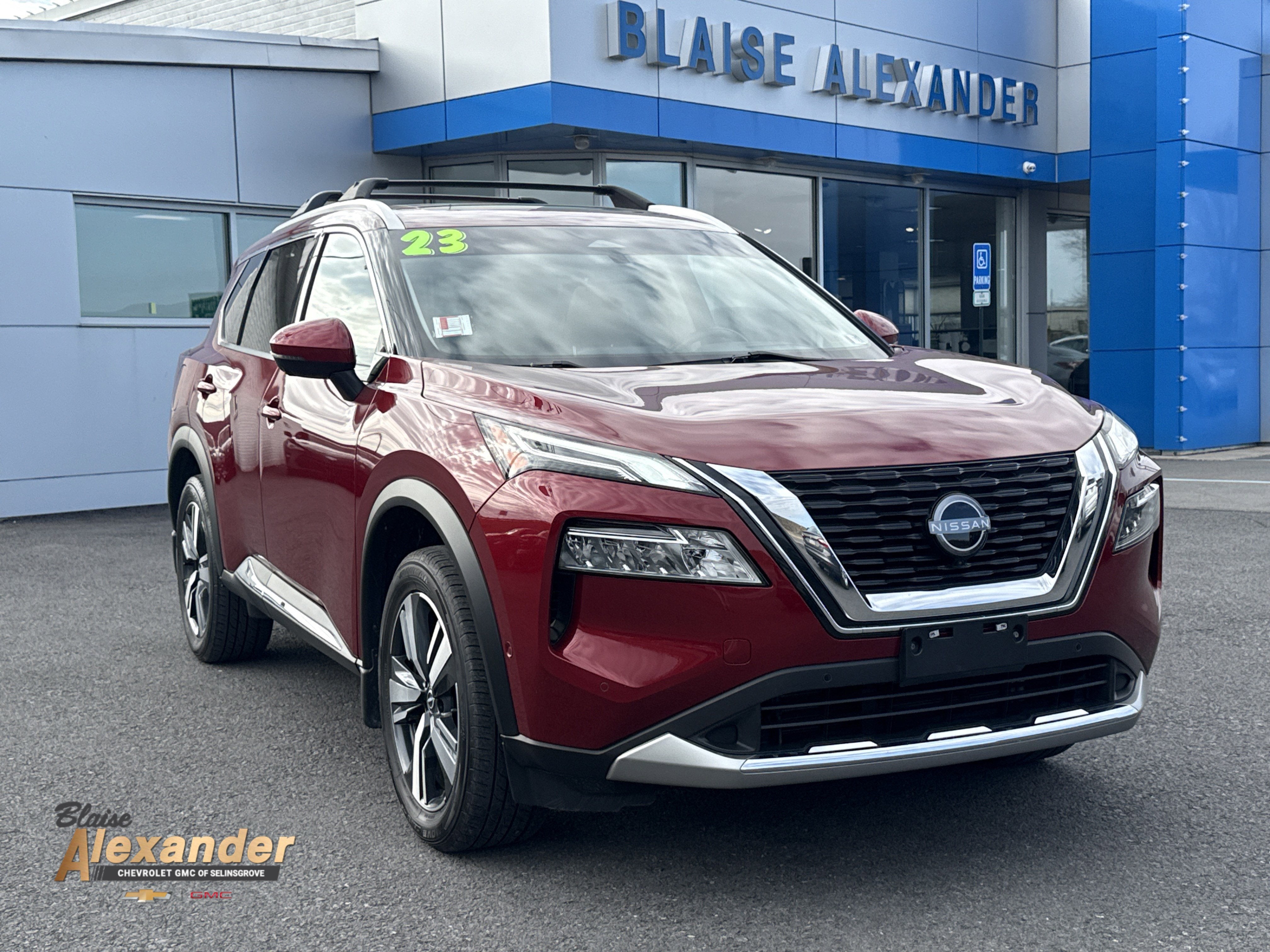 2023 Nissan Rogue Platinum