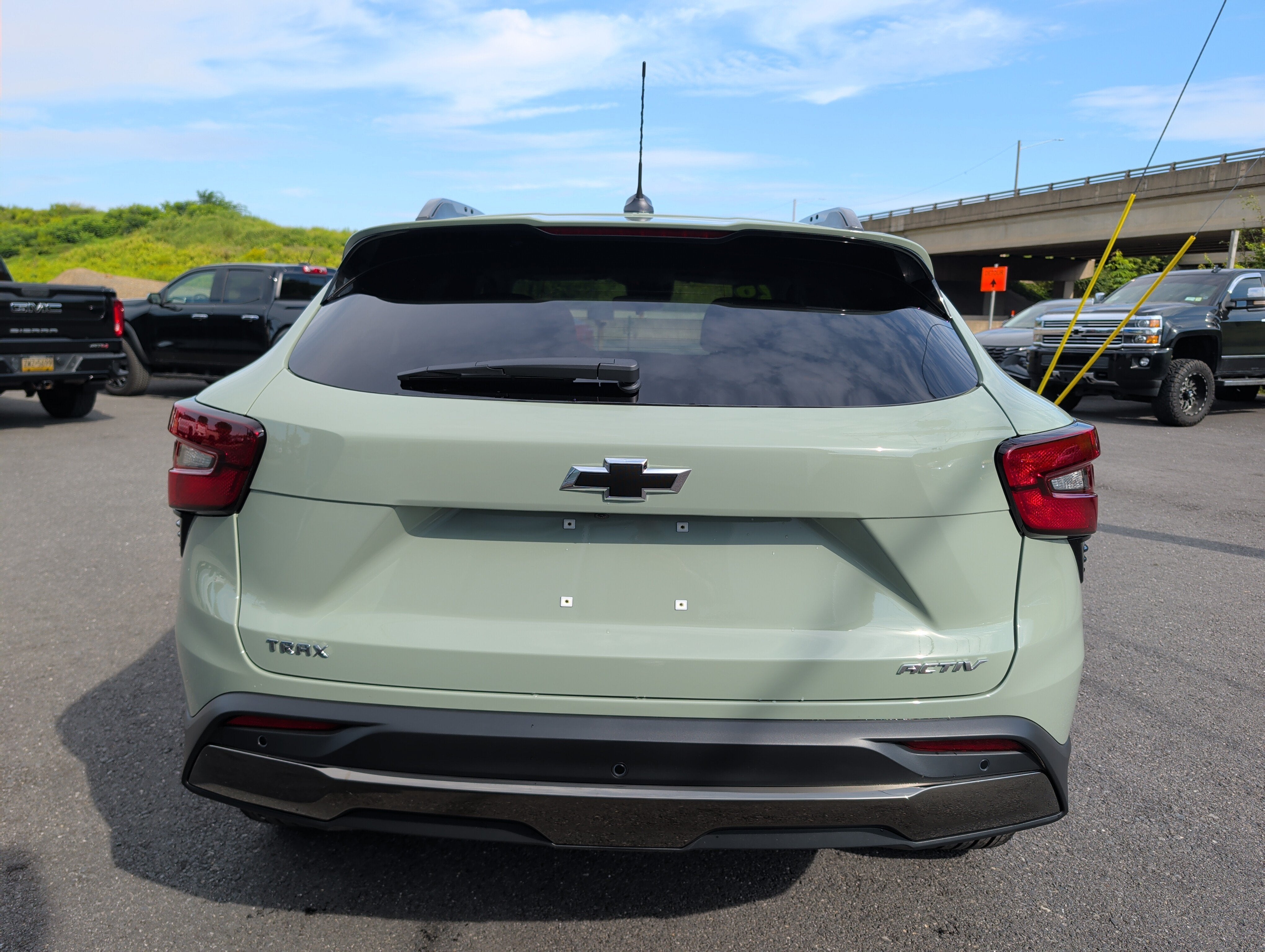 2026 Chevrolet Trax Activ - Photo 4