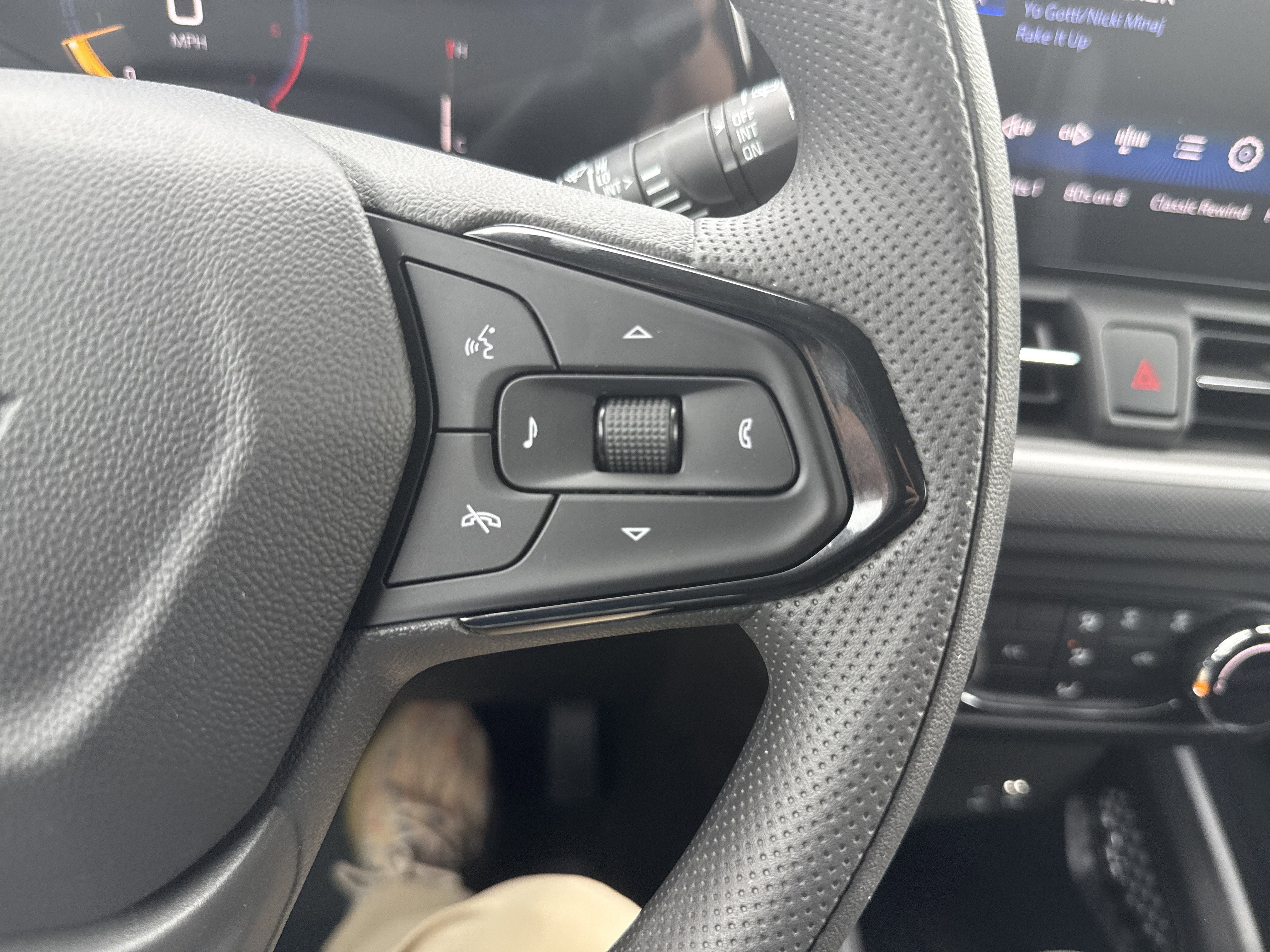 2026 Chevrolet Trailblazer LS - Photo 19