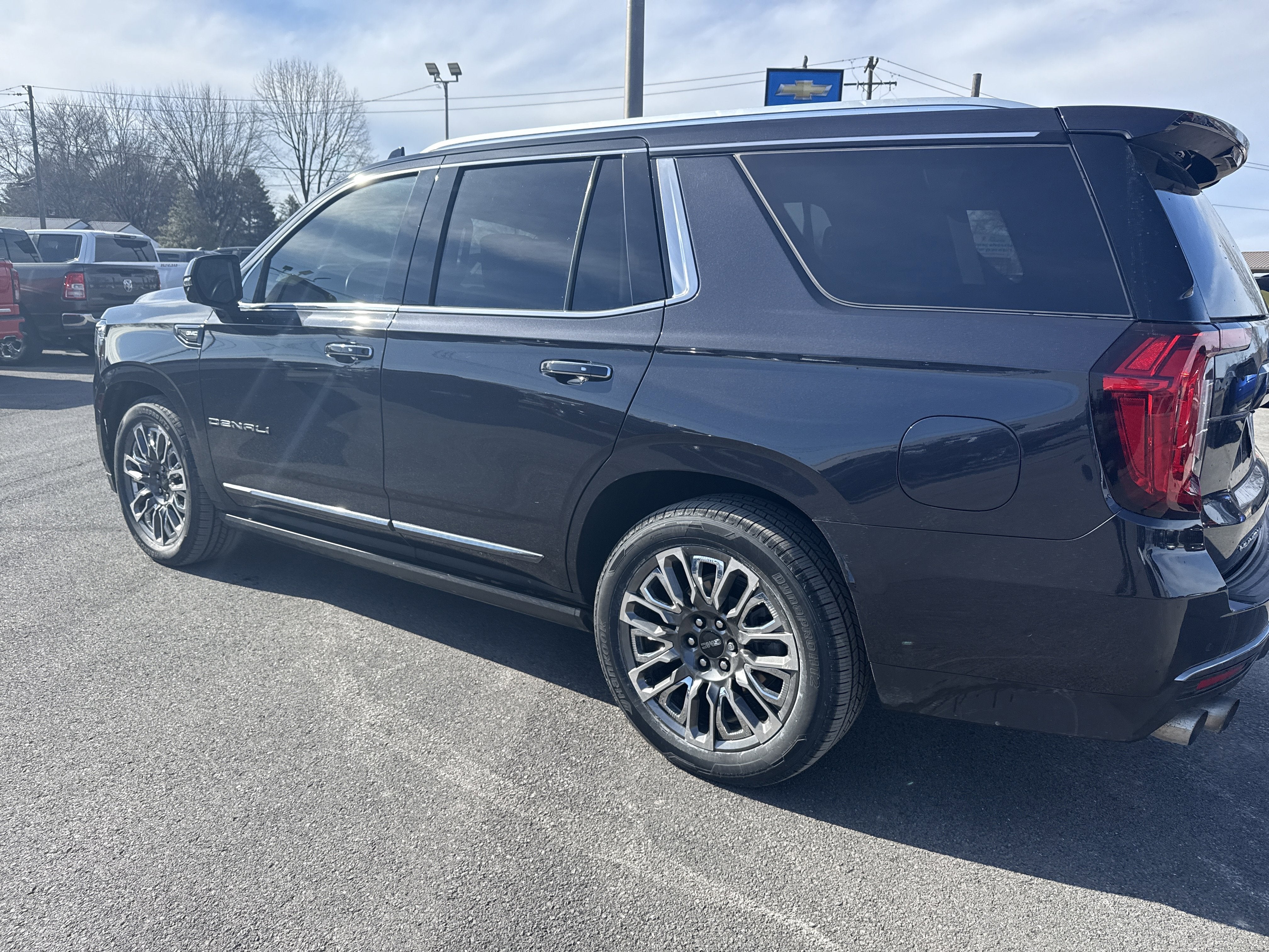 2023 GMC Yukon Denali Ultimate