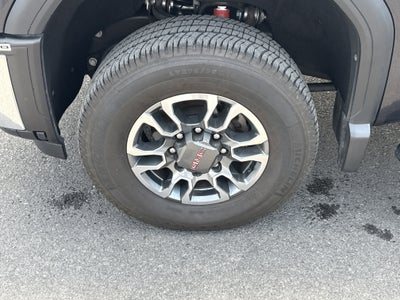 2024 GMC Sierra 2500 HD SLT